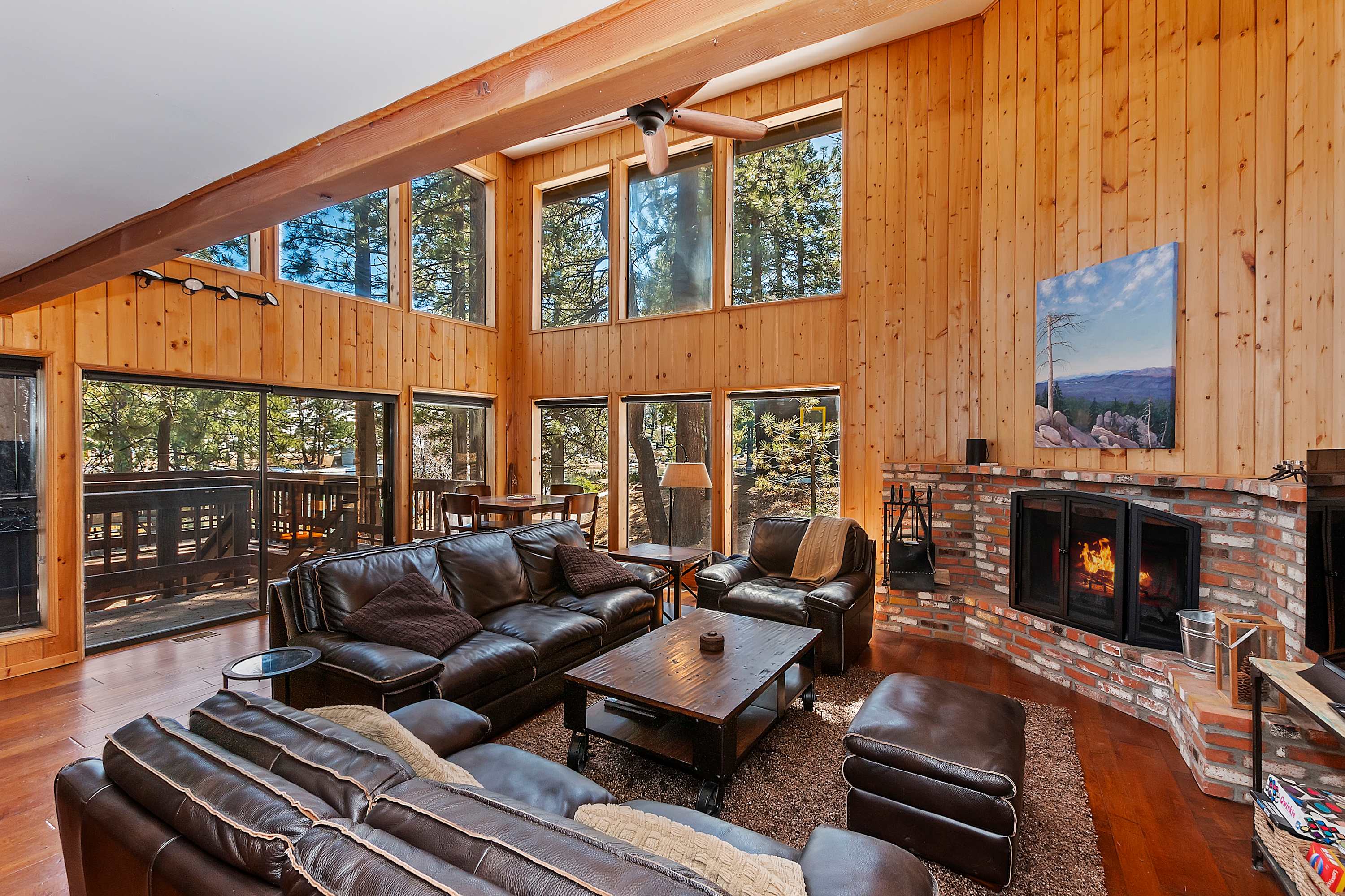 Tres Patos - Lakefront Lodge With Game Room