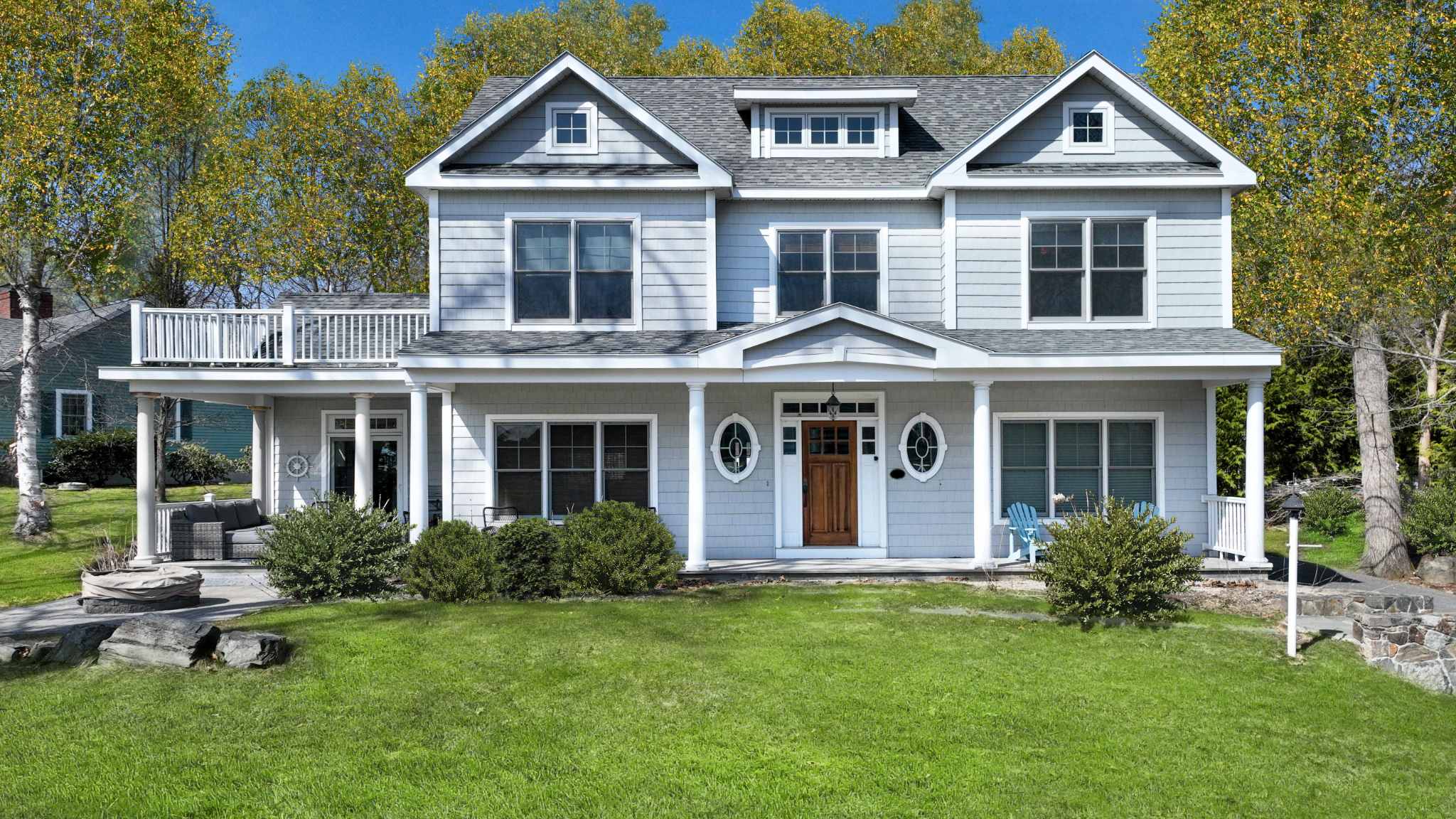 Featured Property Stunning 5 BDR, Walk to York Harbor Beach!