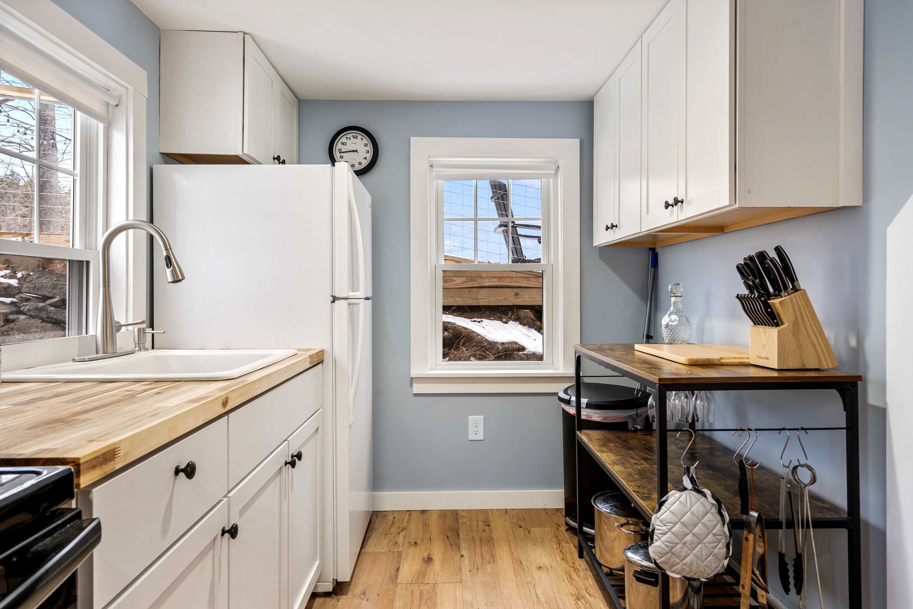 Steps to Beach & Downtown OGT 7