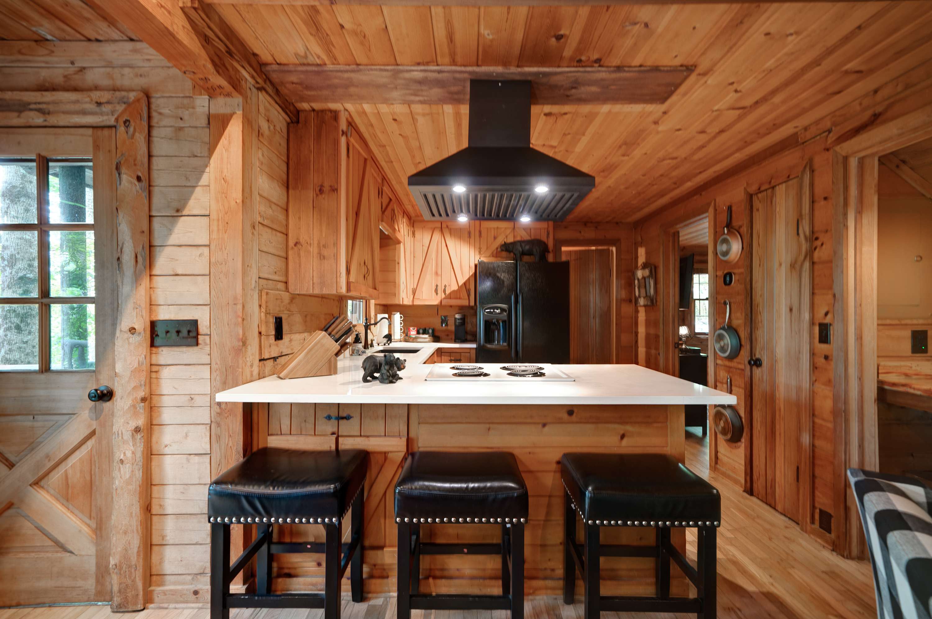 The Guest House - Historic Log cabin in Big Canoe 5