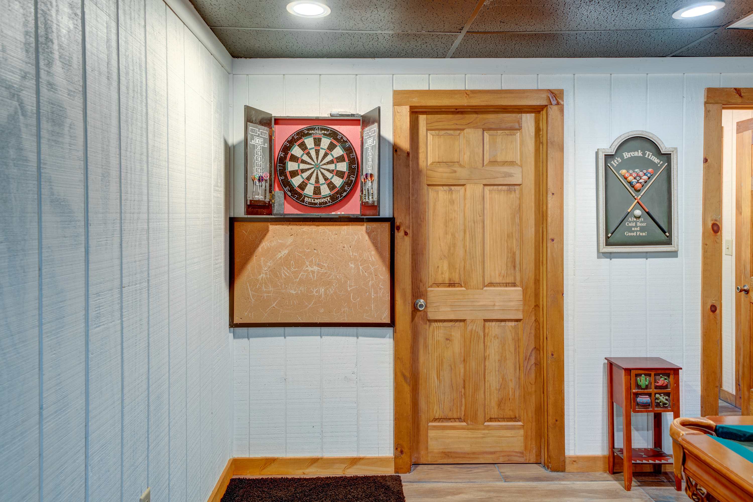 Minutes from downtown Blue Ridge Hot Tub & Game Room! 5