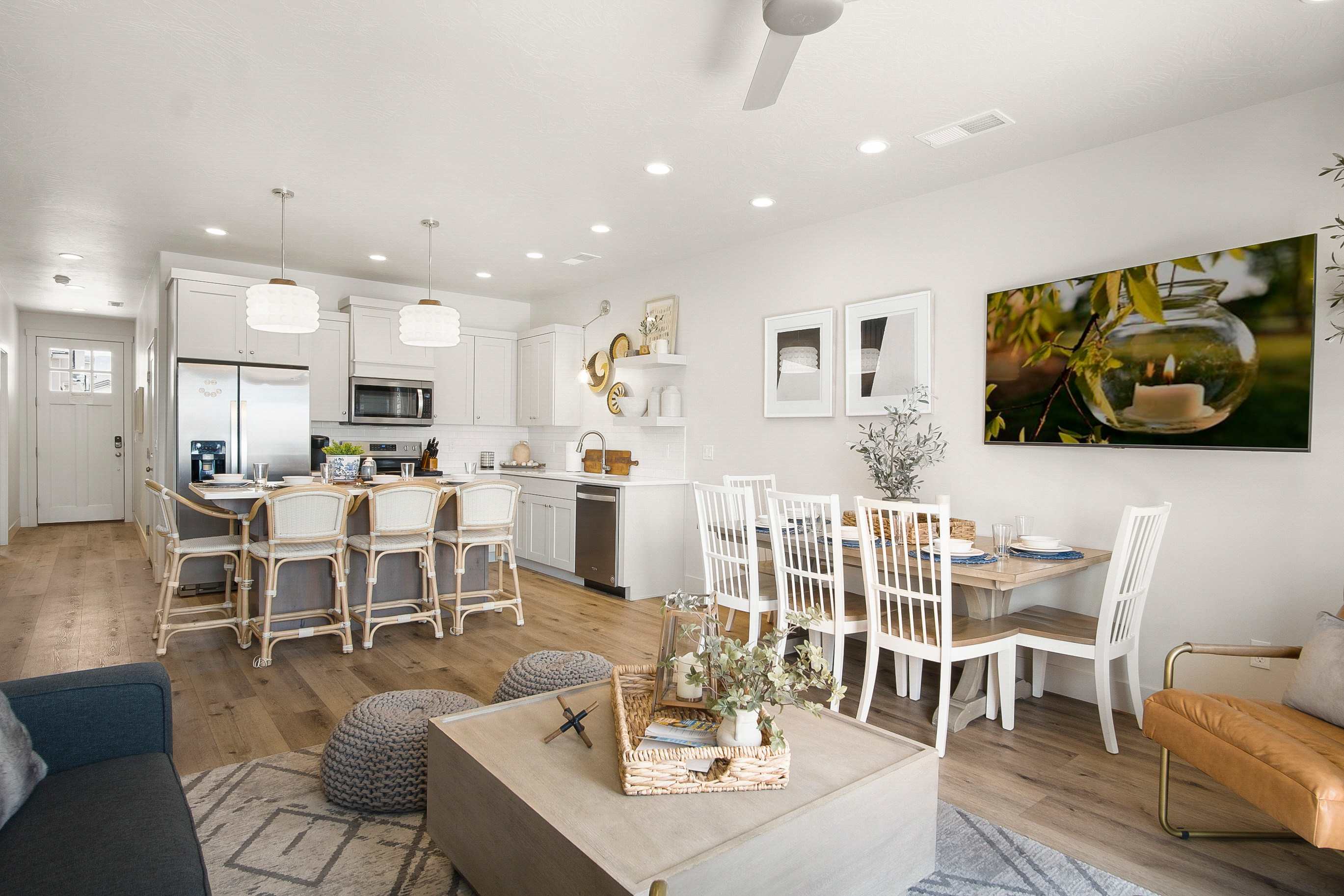 Hygge House - EV Charger 4