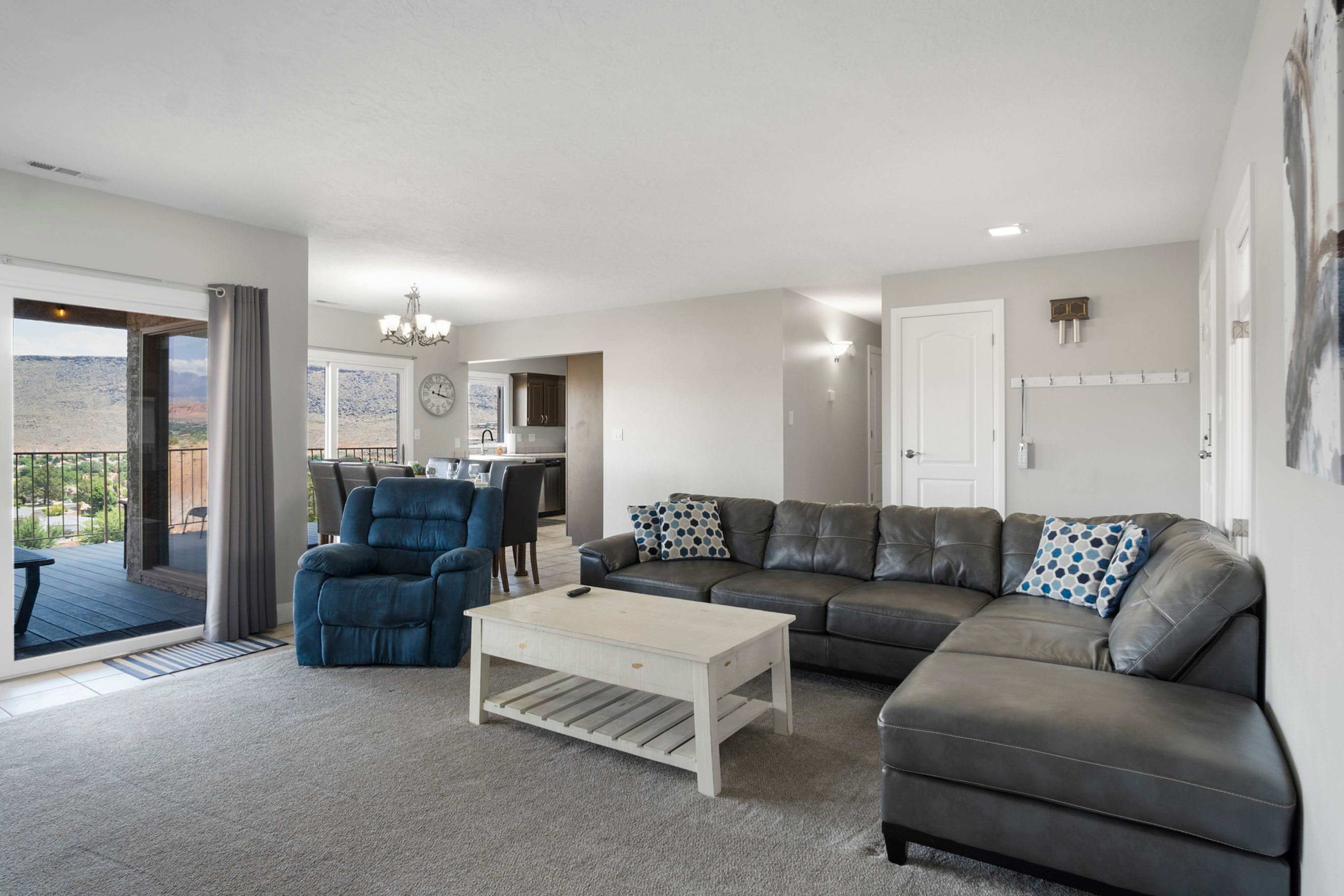 Gorgeous Views & Fun for the Entire Family! 4