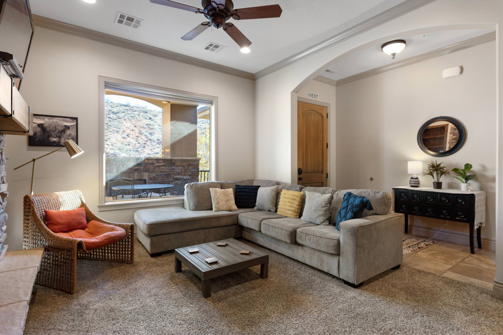 Sunset Oasis | Desert & Mtn Views 2