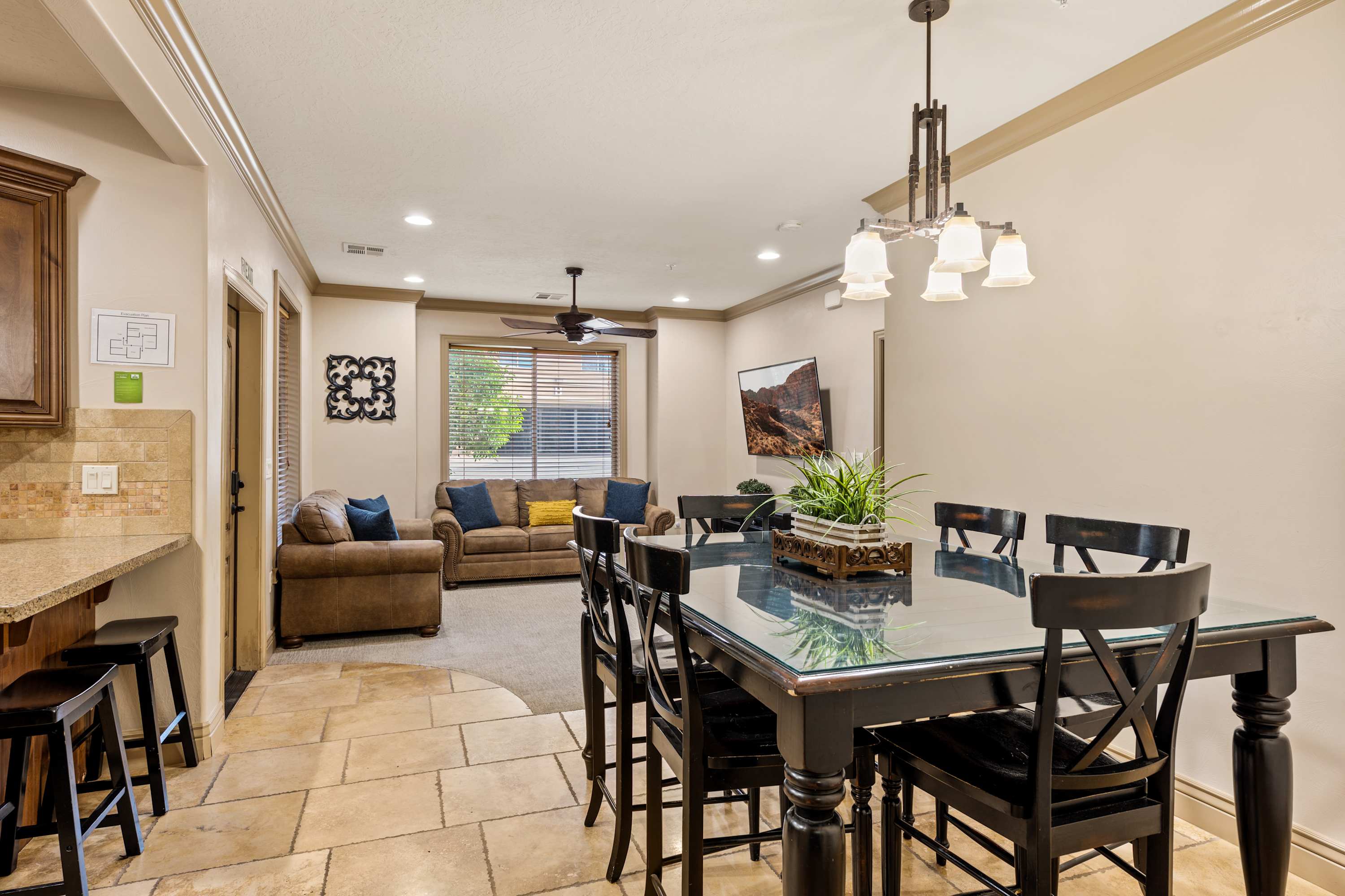 Sweet Retreat - Rest & Relax Near National Parks 6