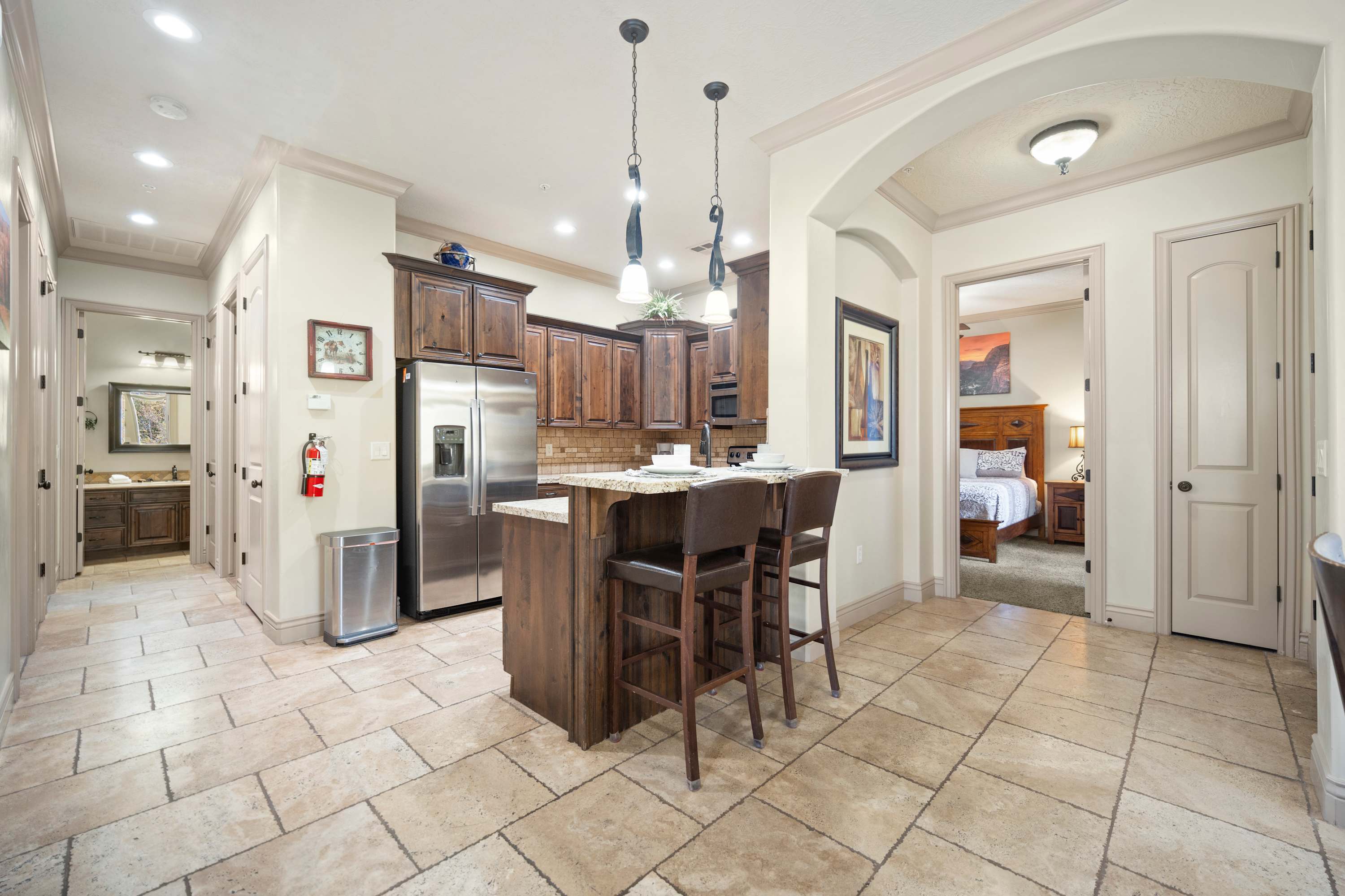 Western Front - Rustic Charm & Comfort 6