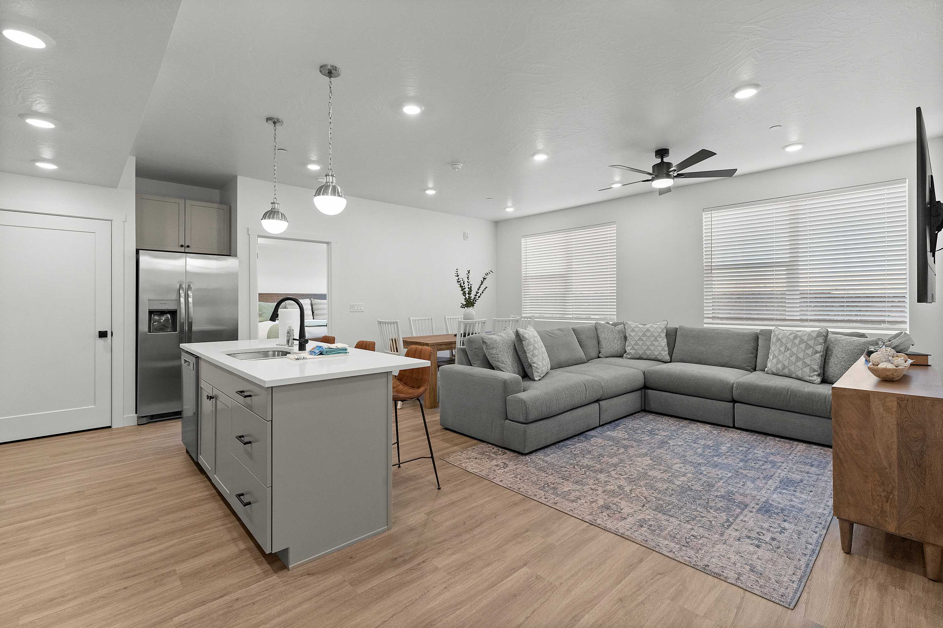 Cliffside Vista - Stay for 7!