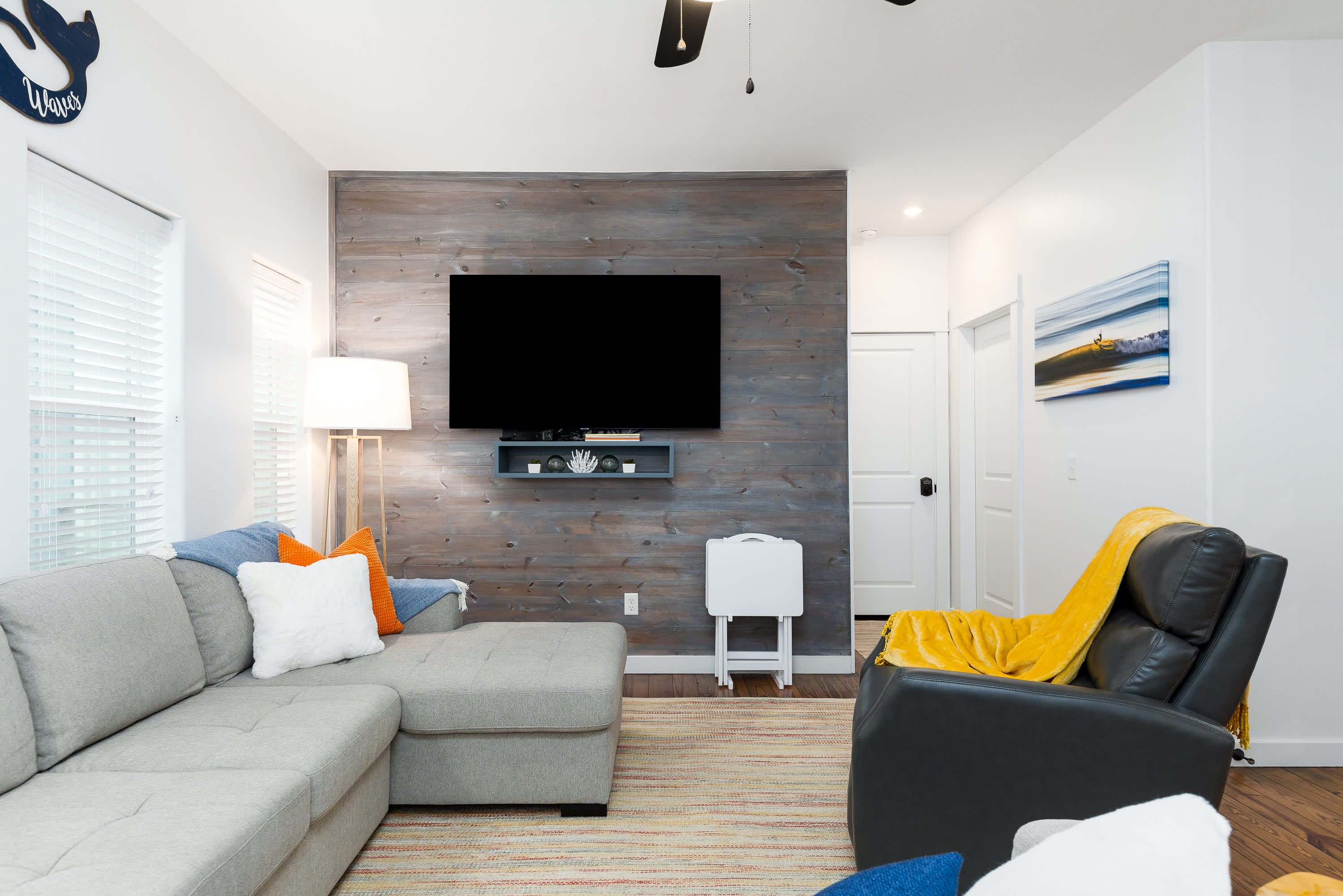 3 Bedroom | In Town | Month Long Stays 6