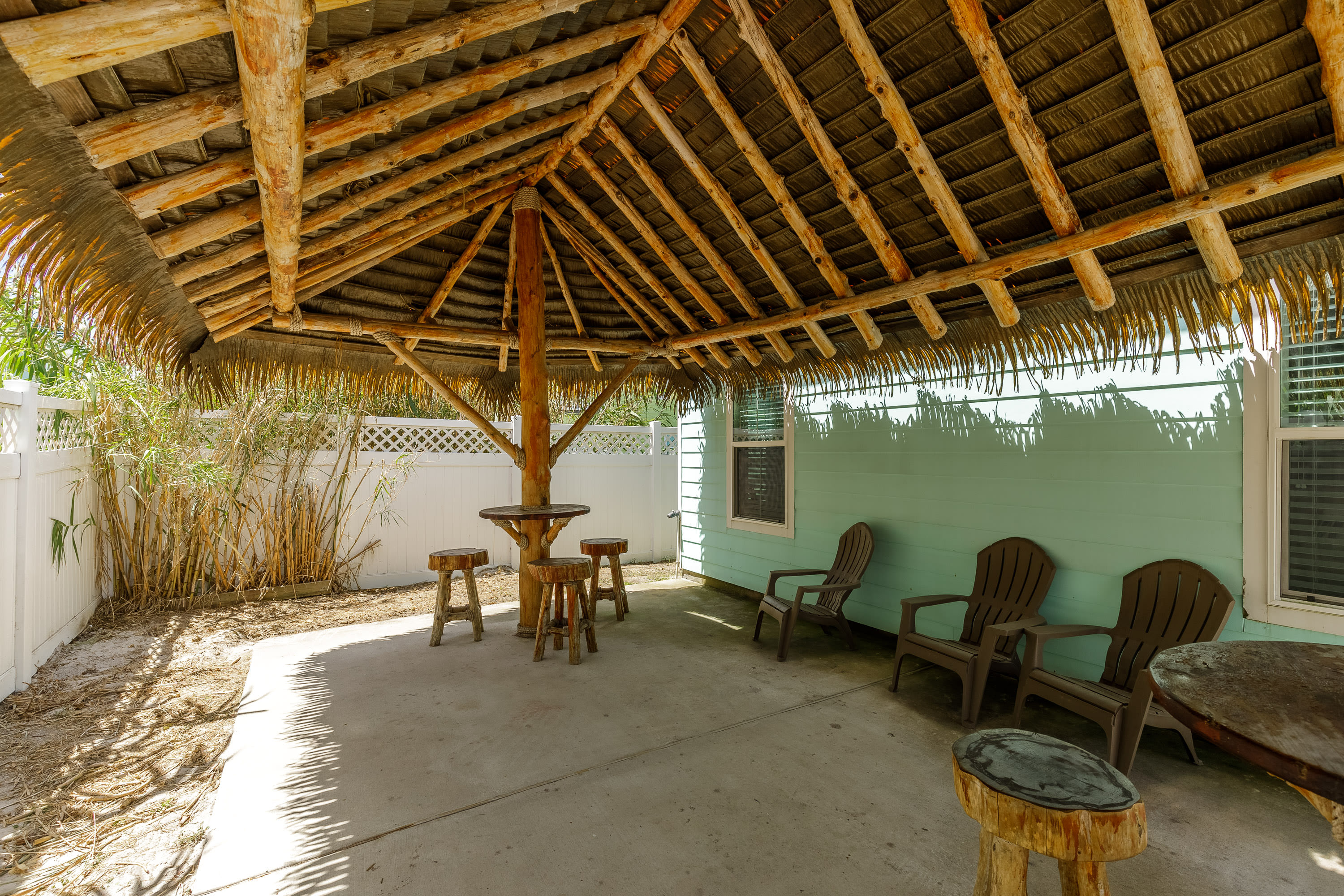 Ample tropical style outdoor seating