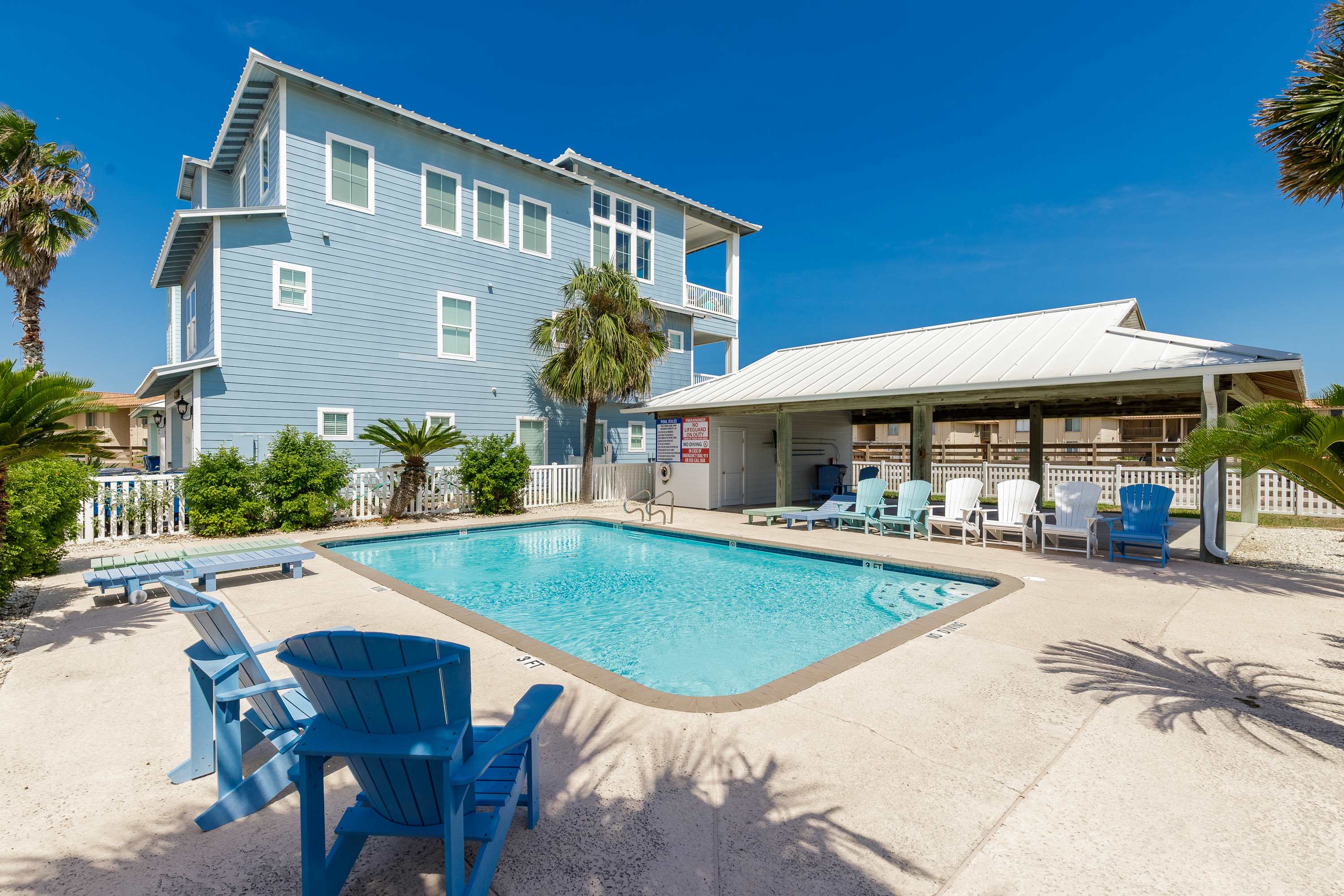 Featured Property No pets, Shared Pool, Sleeps 14