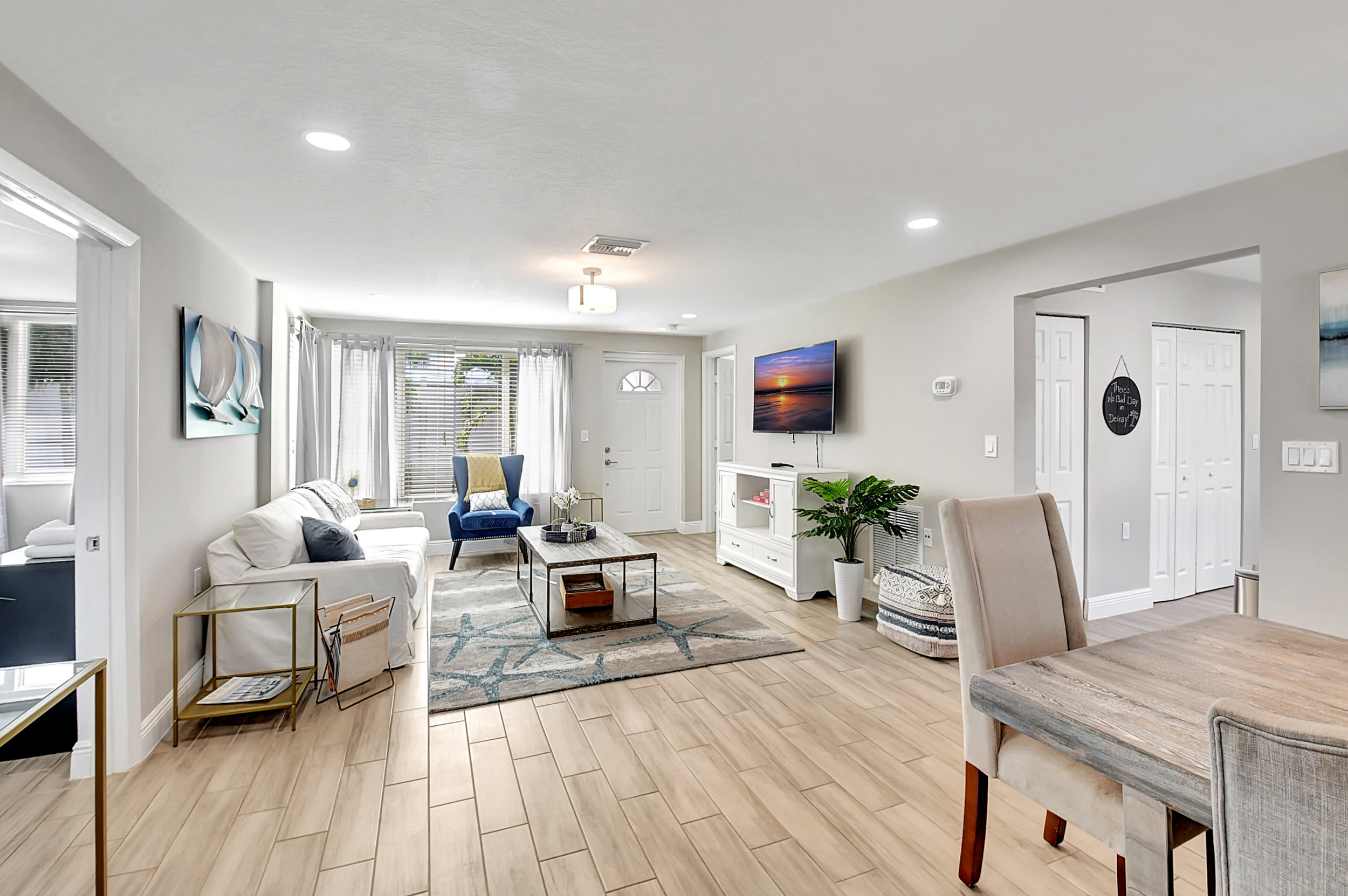 Modern and Updated Delray Beach Escape Sleeps 10! 5