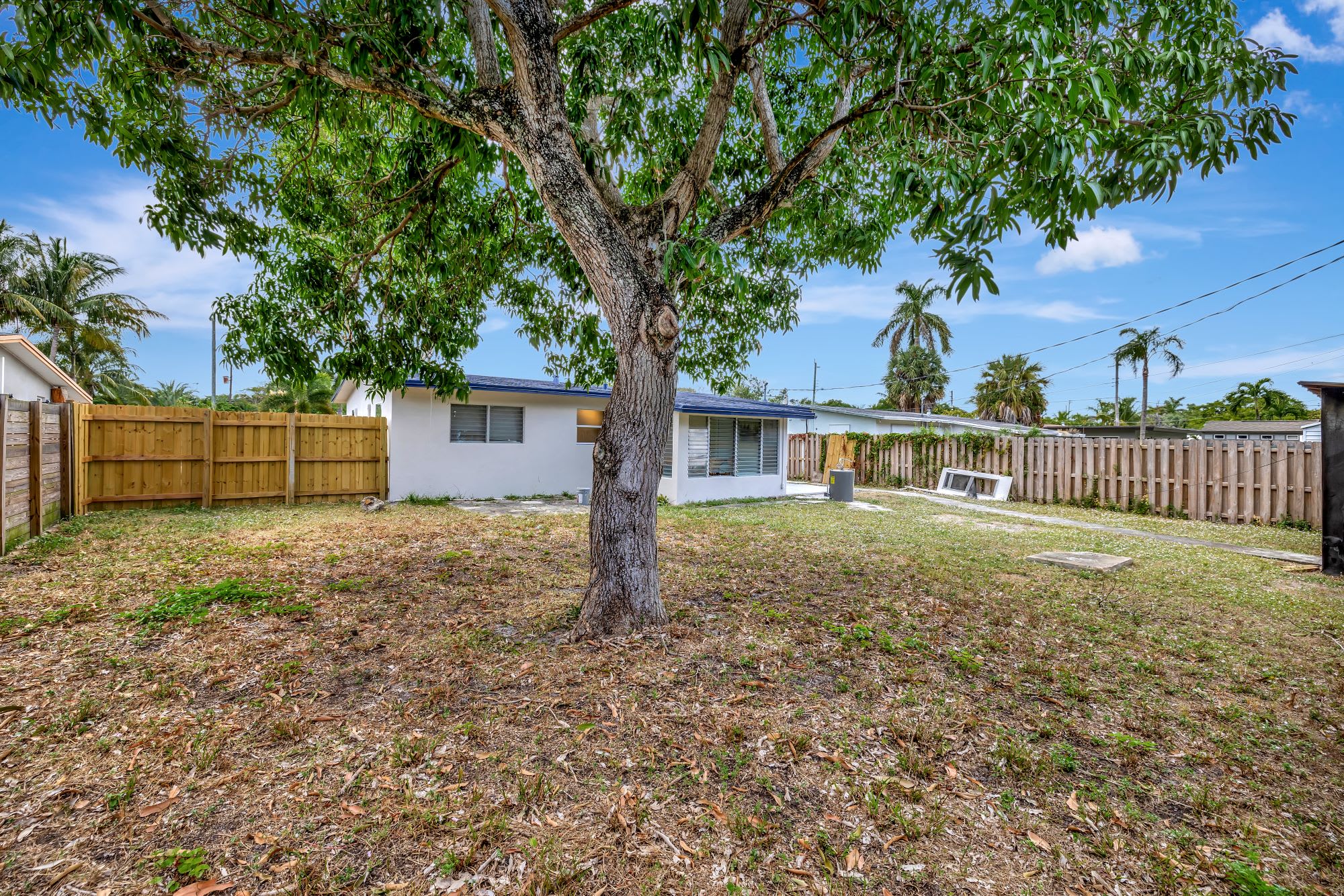 Pompano Beach Bungalow for 5! 5