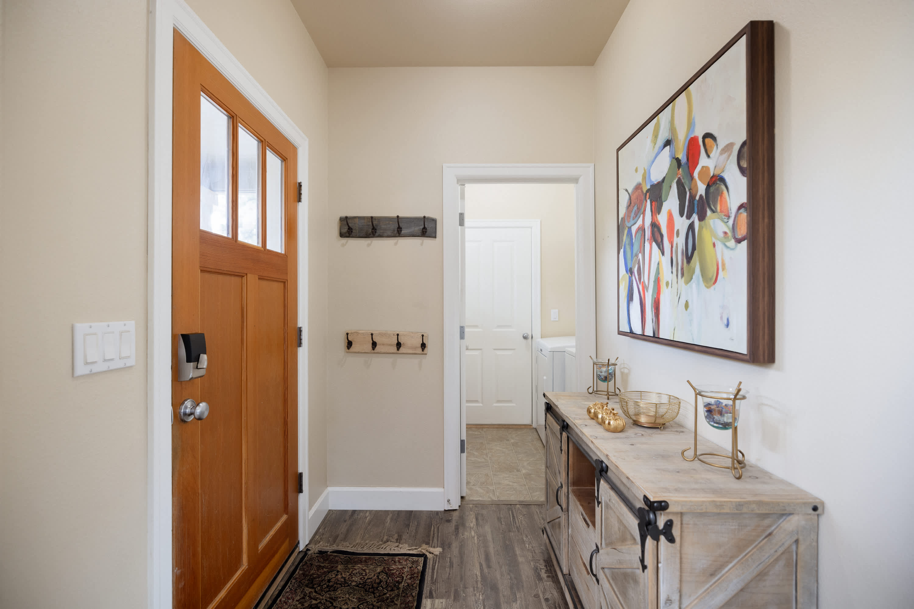 Bend Oasis: Pets OK | 10 Mins to Old Mill | Bikes + Patio 5