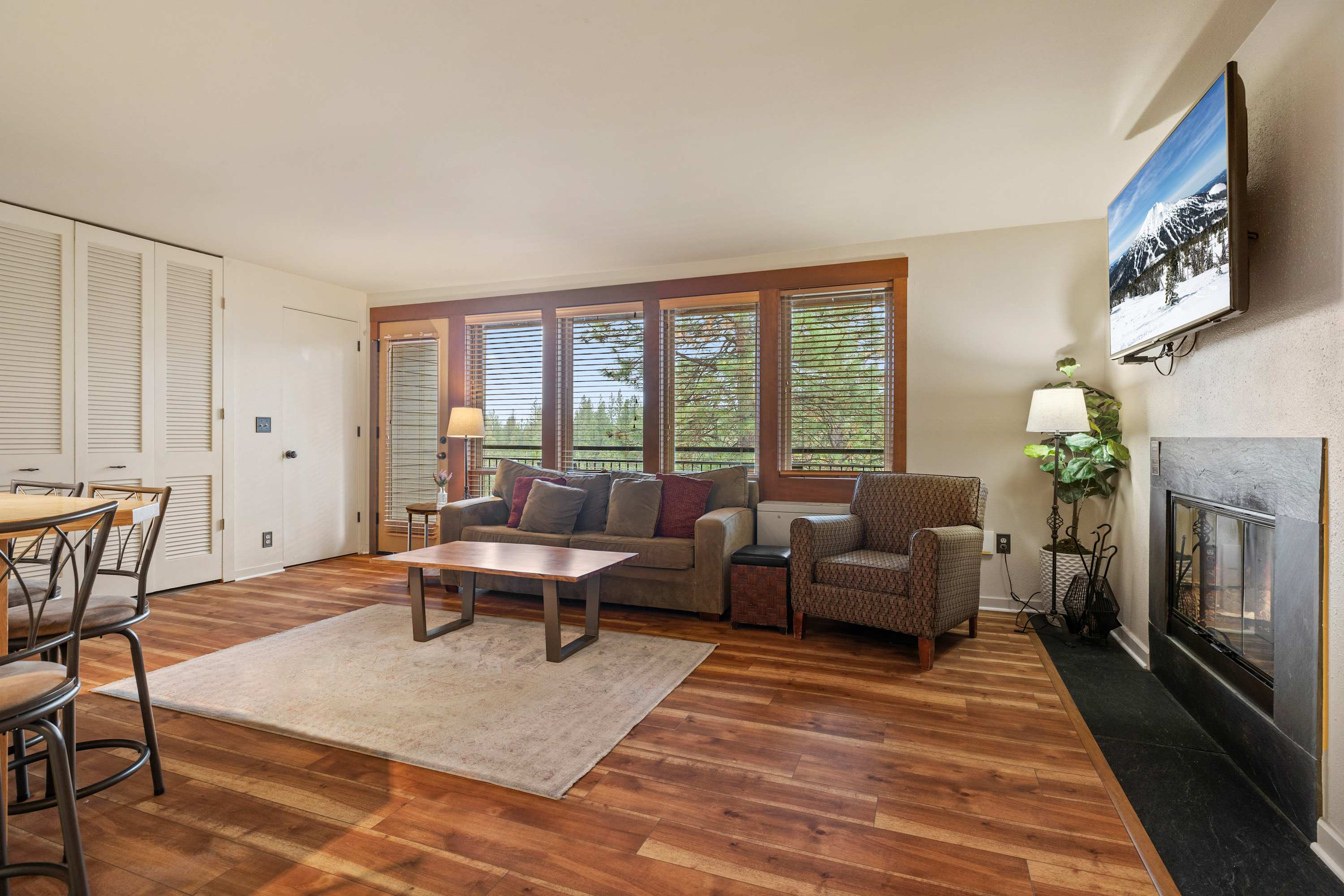 Curl up in the airy living room & stream all your favorite entertainment