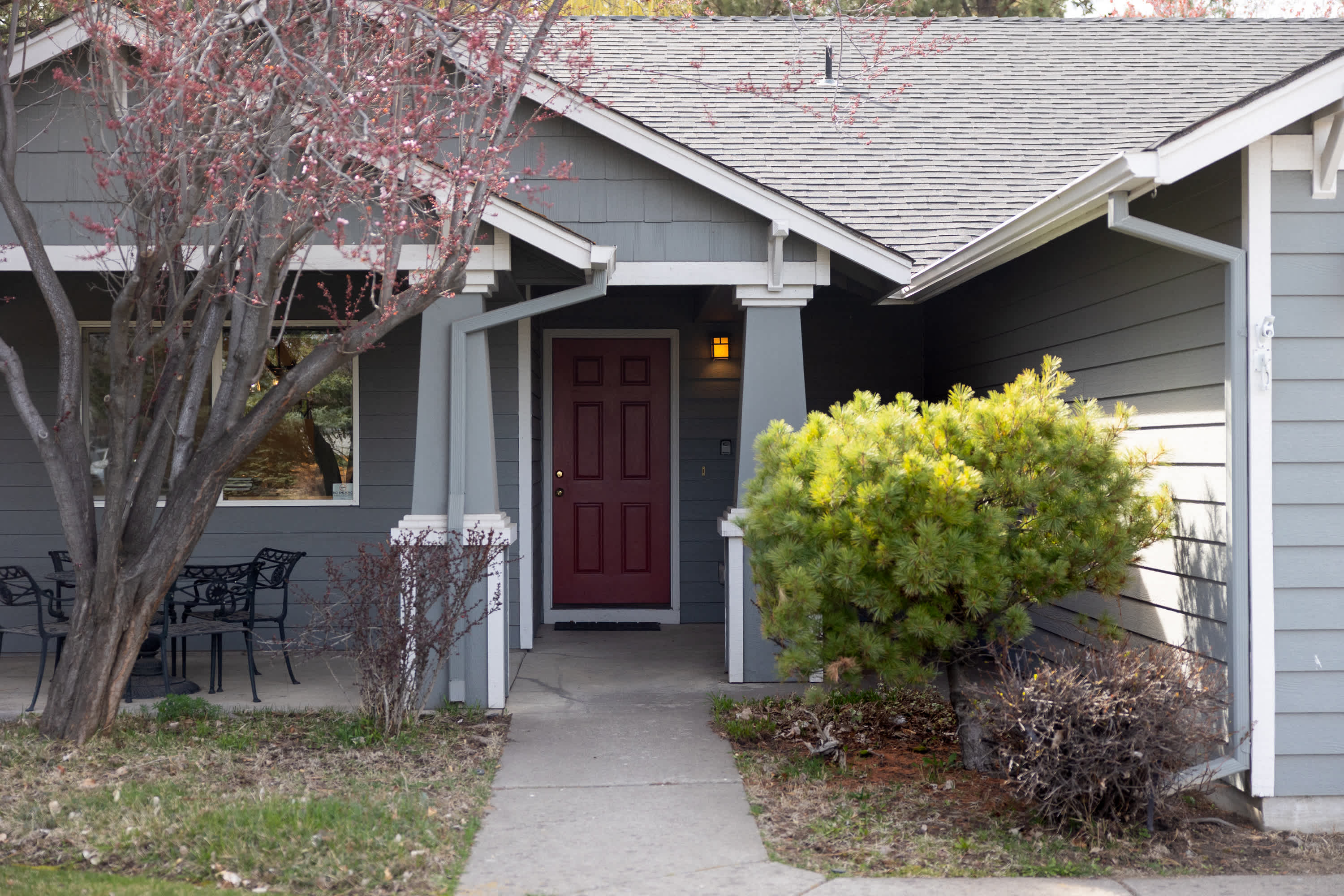 Welcome to Rock Bluff Retreat!