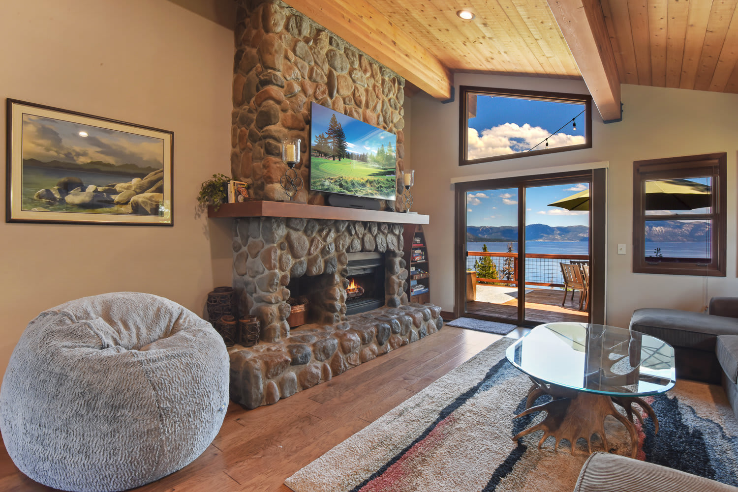 Shoreline Vista | 180° Lake Views | Pet-Friendly | 2 Master Suites 7