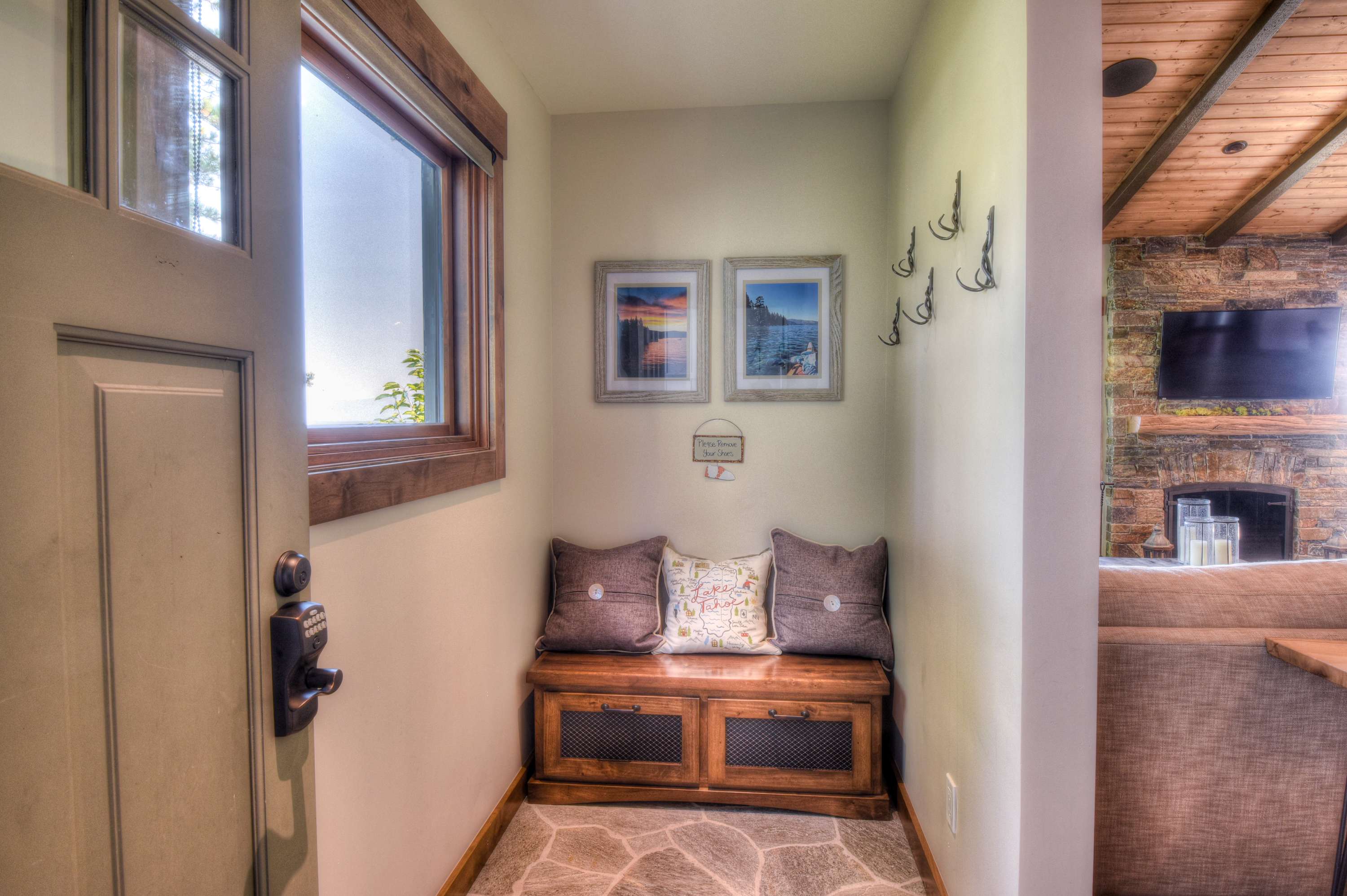 Waters Edge Jewel with Lake Views - HOA Access! 8