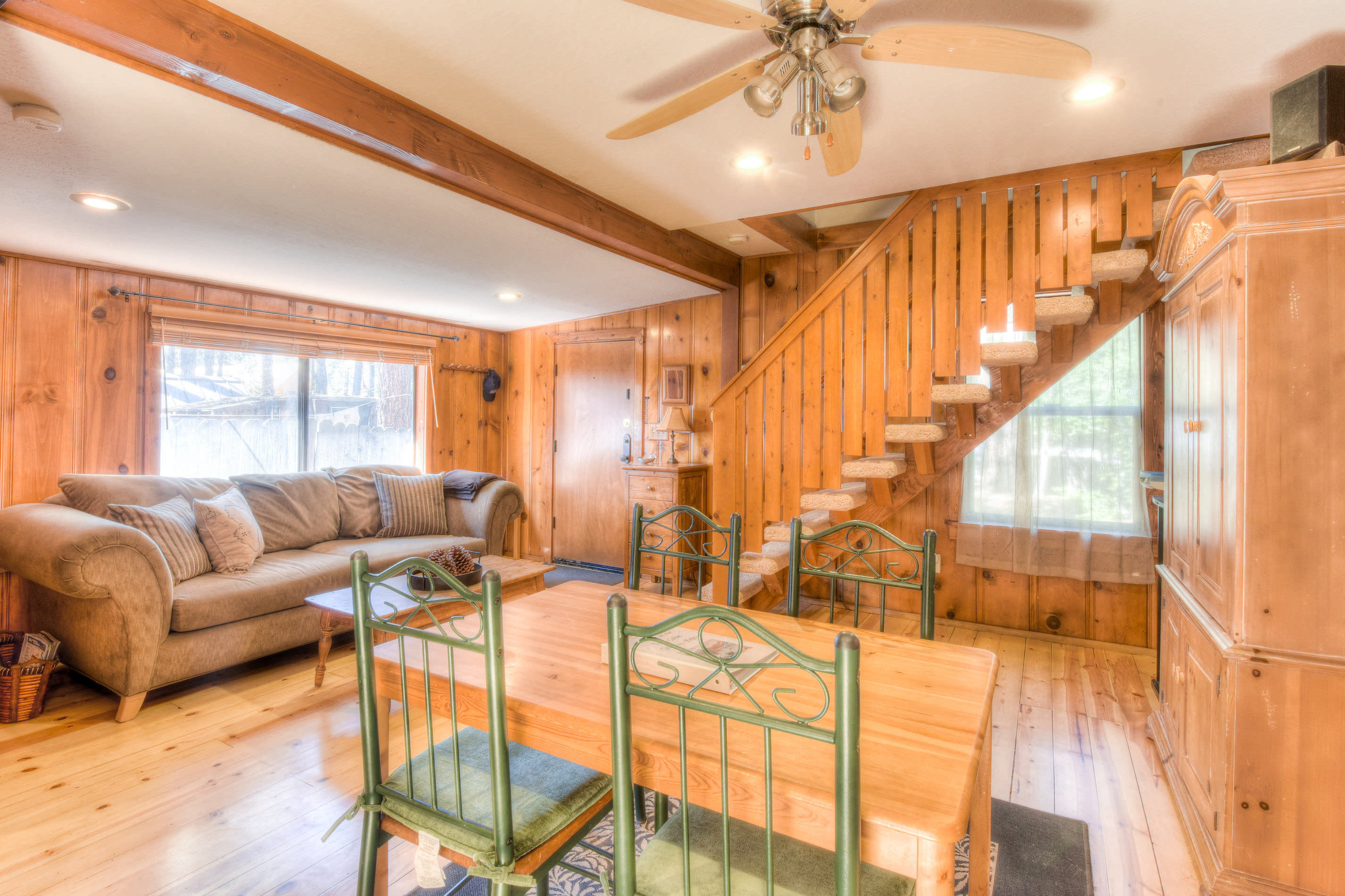 Moonlight Cove w Grill Tahoe Beach Next Door! 6