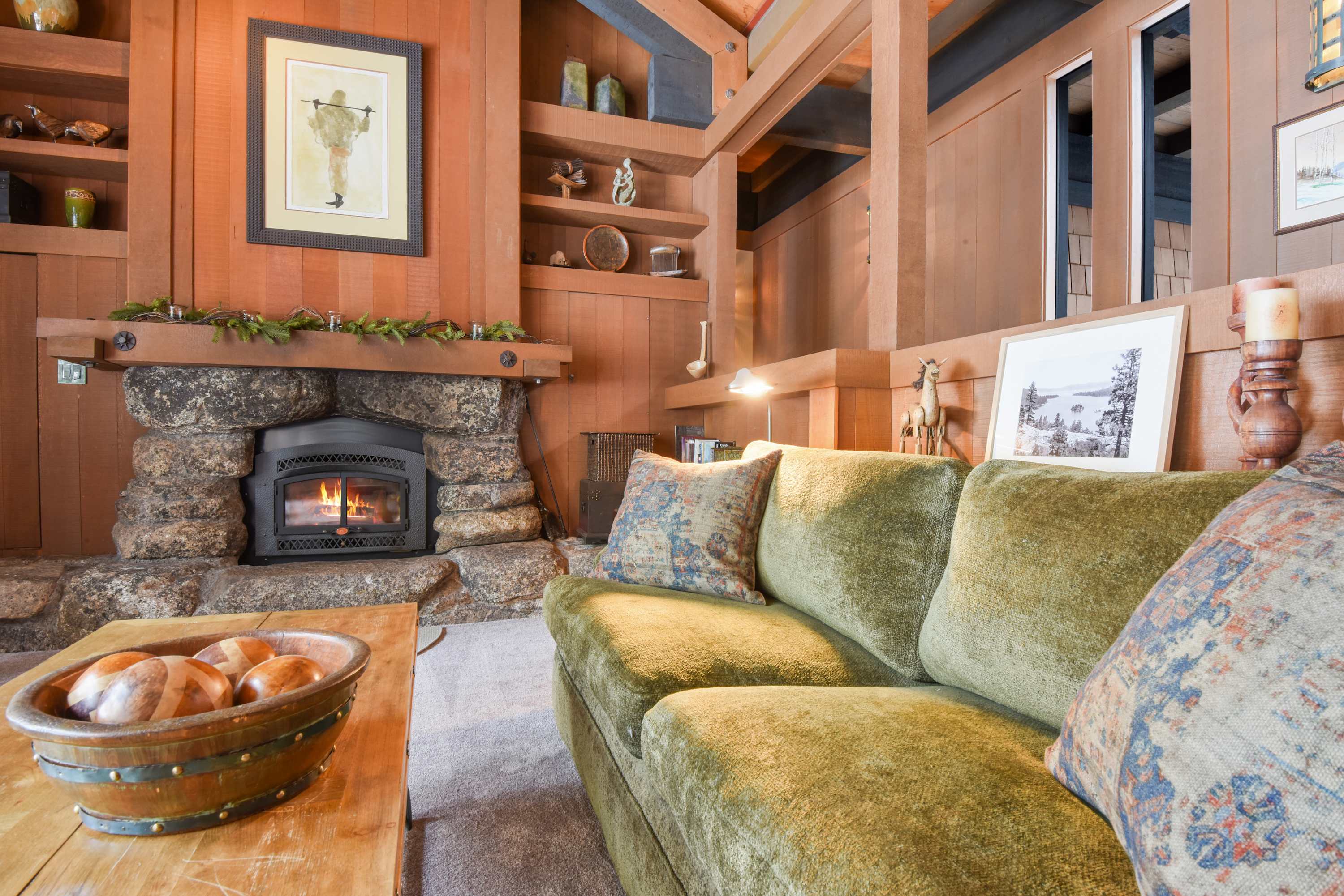 Joy on the River Stunning Waterfront Home for 10 6