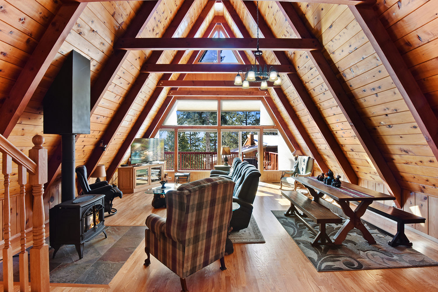 Beautiful Mountain Getaway 6