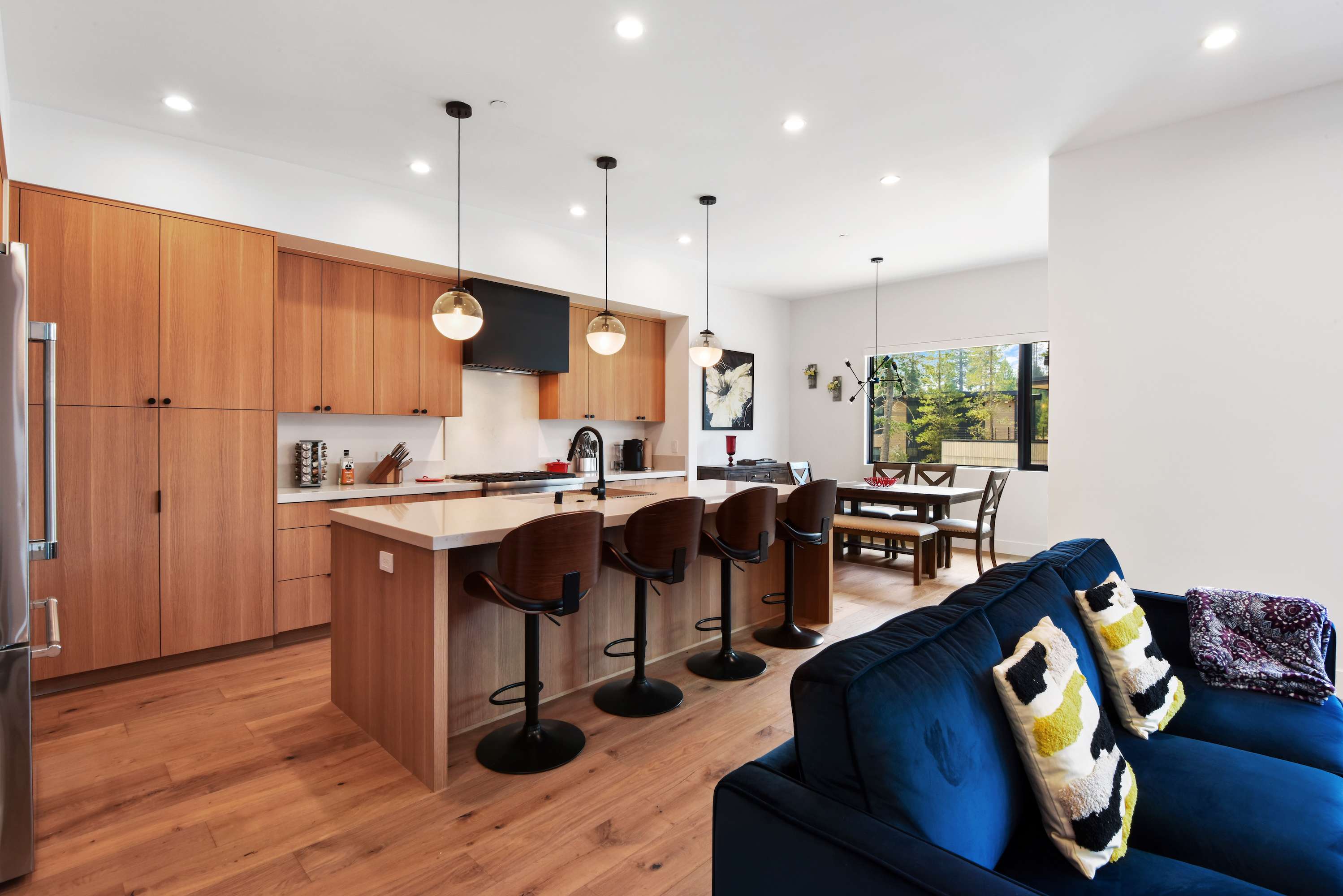 Enjoy Paradise Hot Tub, Bike & Beach Equipment! 5