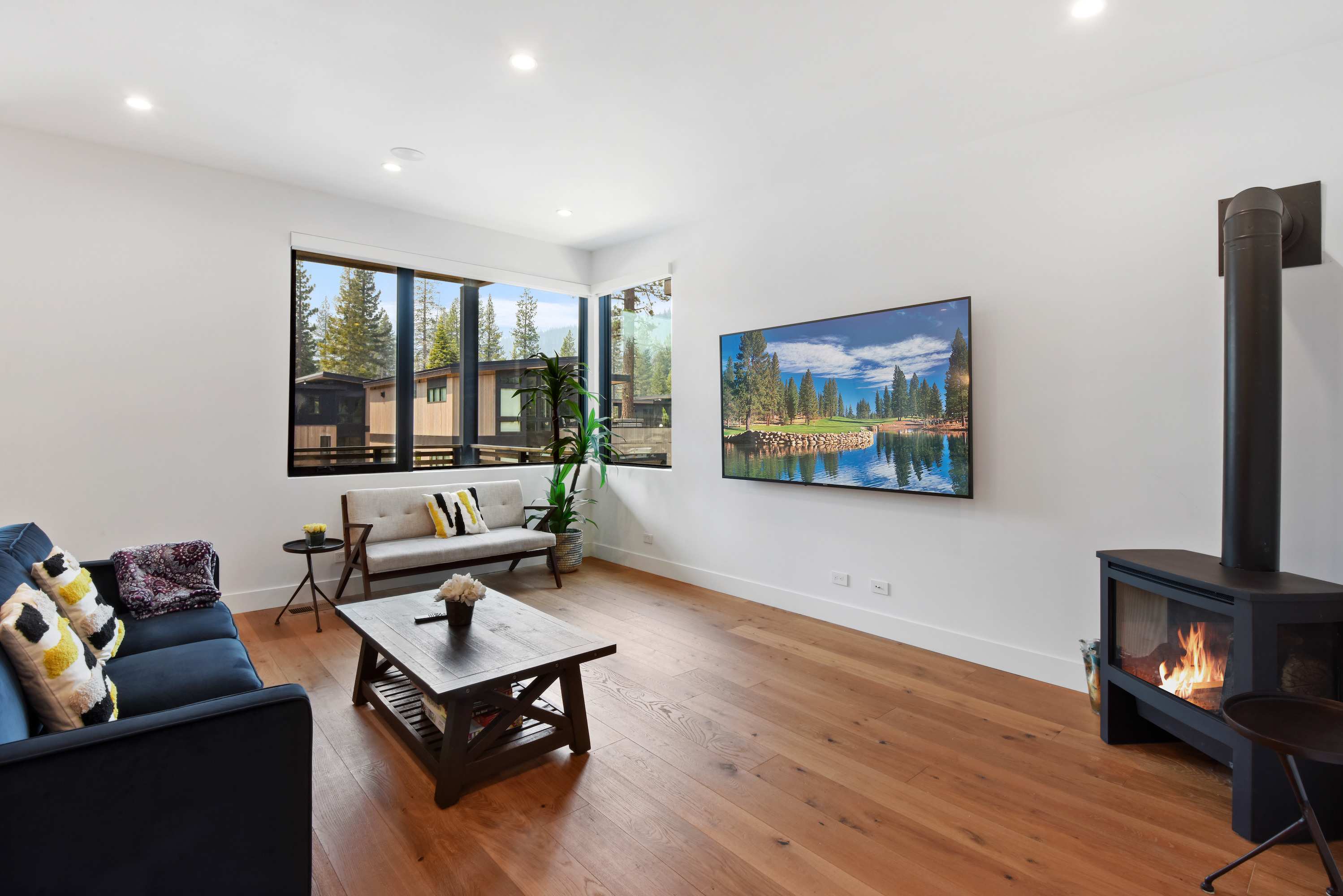 Enjoy Paradise Hot Tub, Bike & Beach Equipment! 7