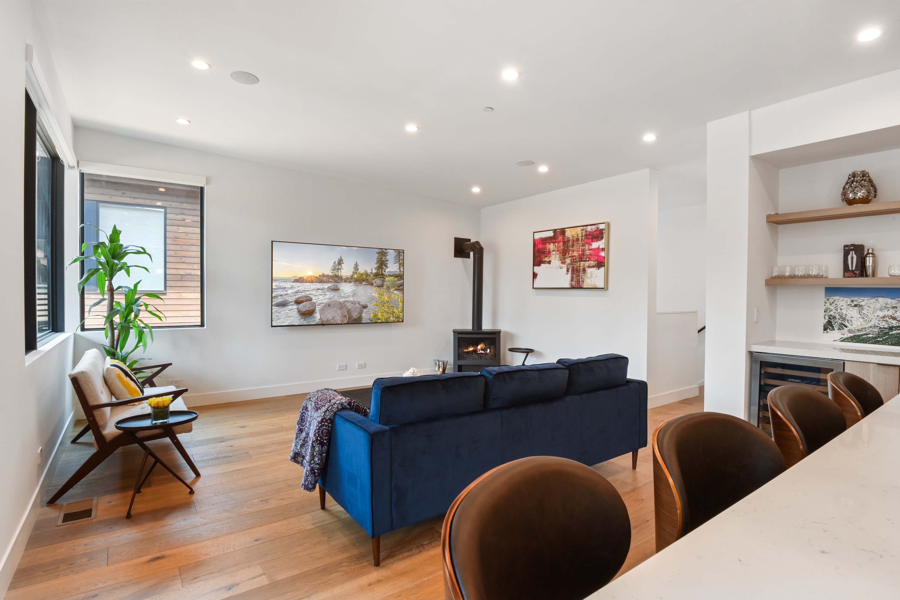 Enjoy Paradise Hot Tub, Bike & Beach Equipment! 4