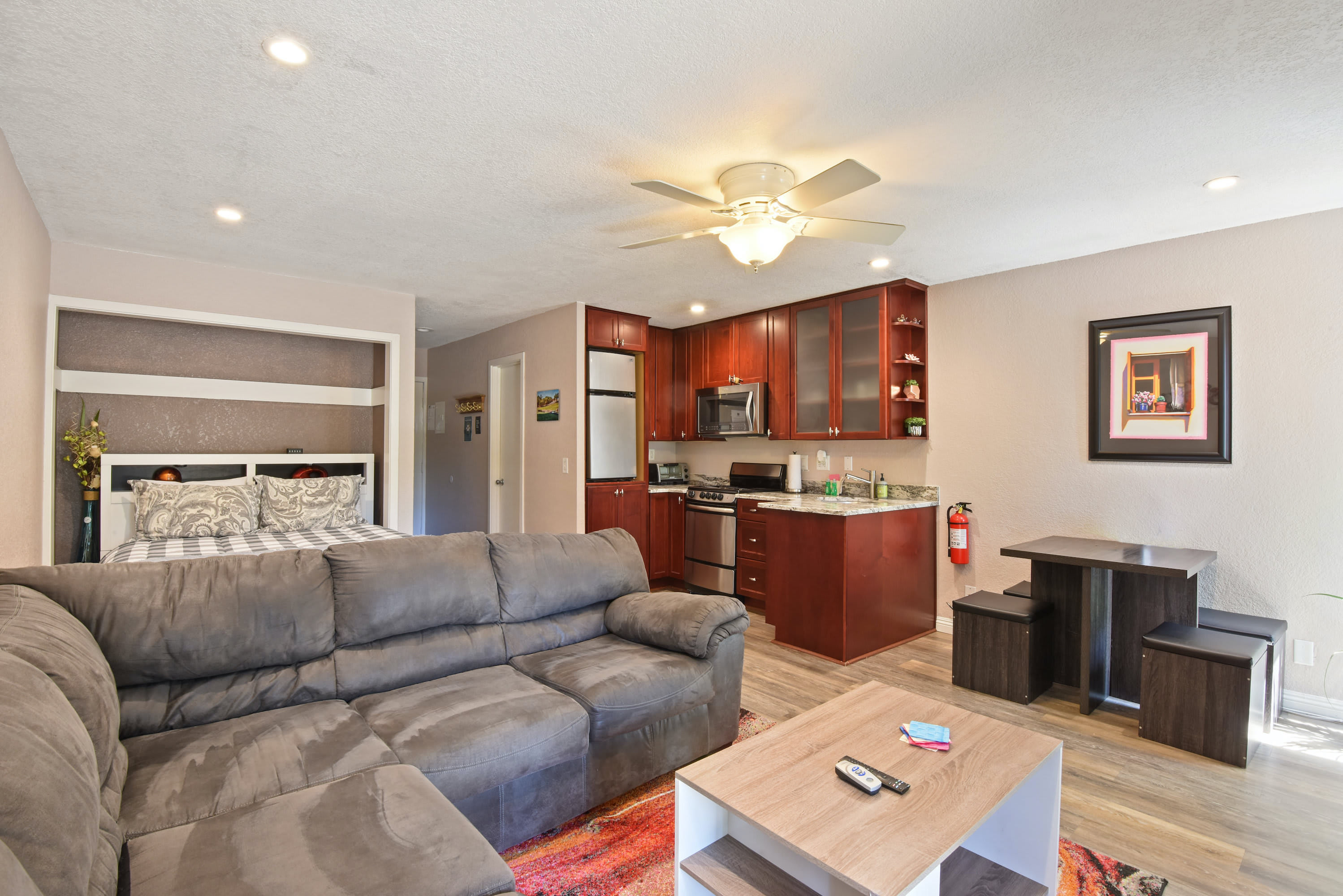 Kings Run Retreat Patio 8