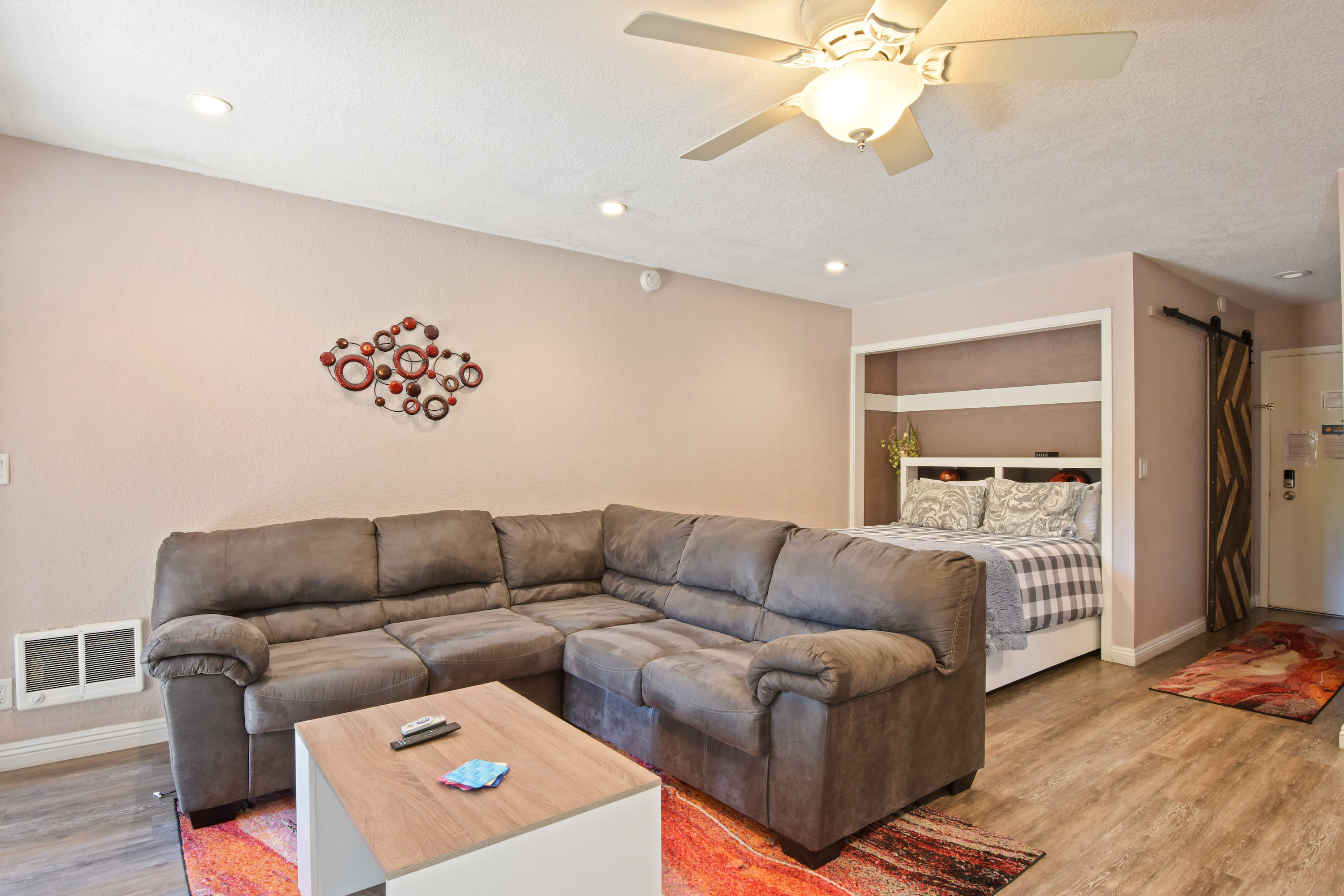 Kings Run Retreat Patio 7