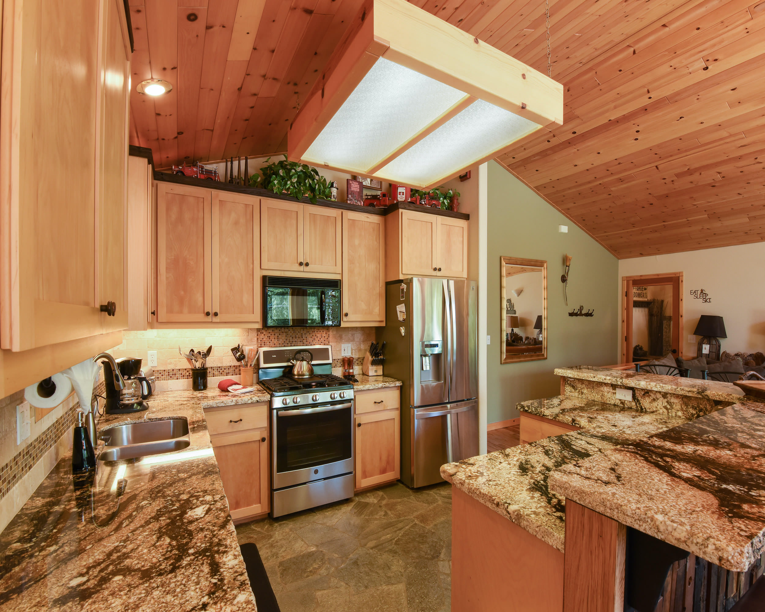 Lux Leisure Game Room & More! 5