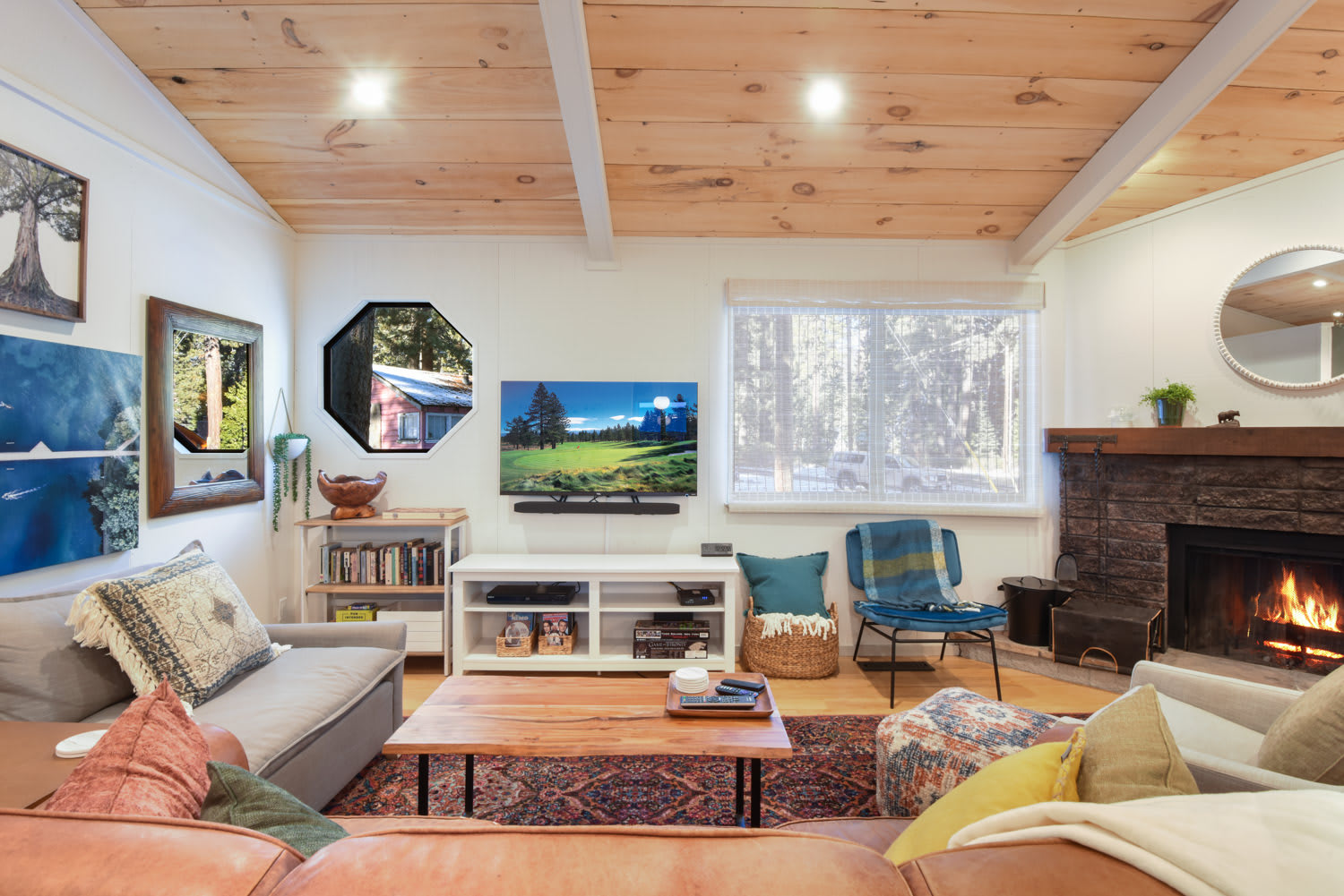 Pino Point Steps to Tahoe Beaches