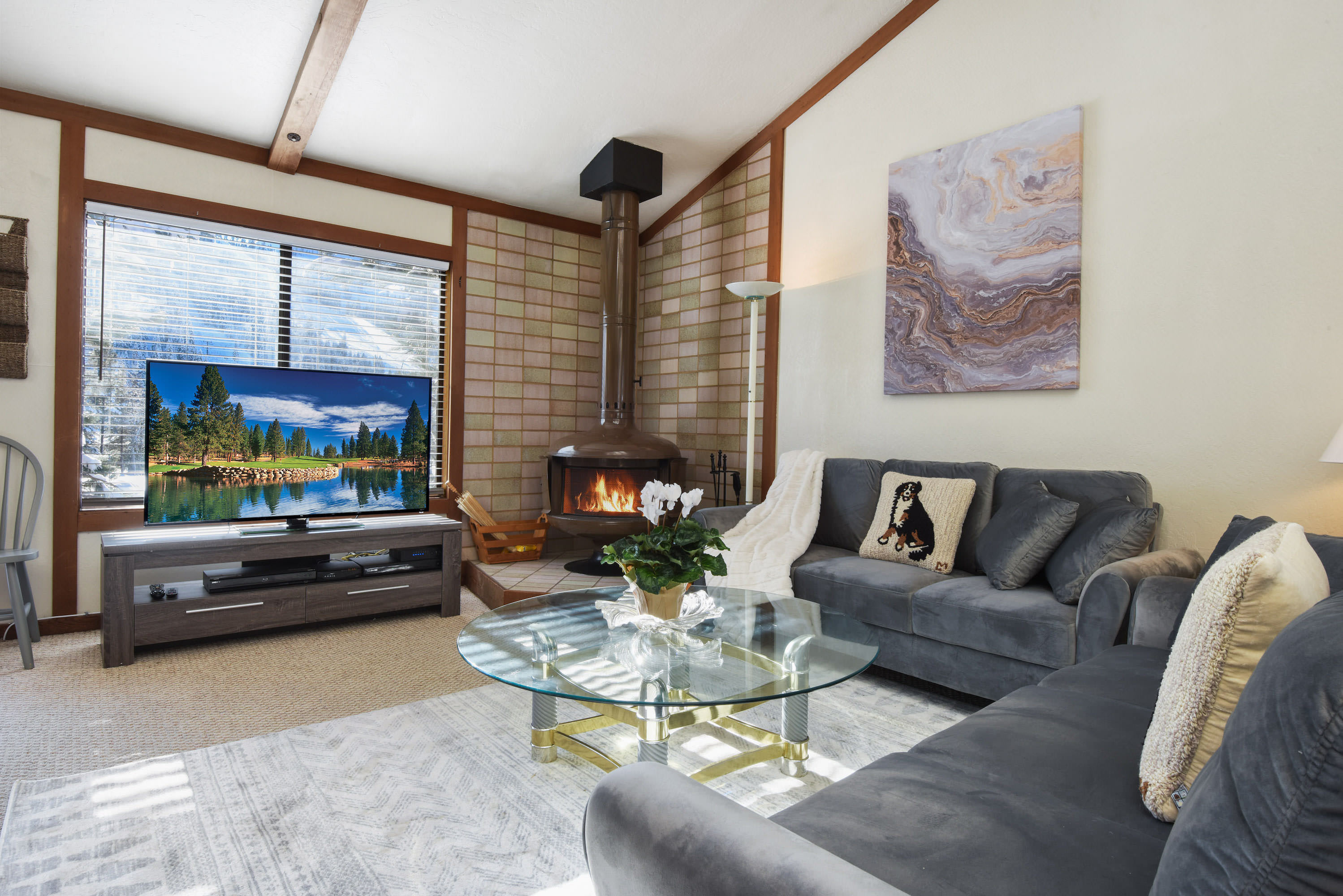 Valley View Bliss - Nearby Bike Trails & Beach 4