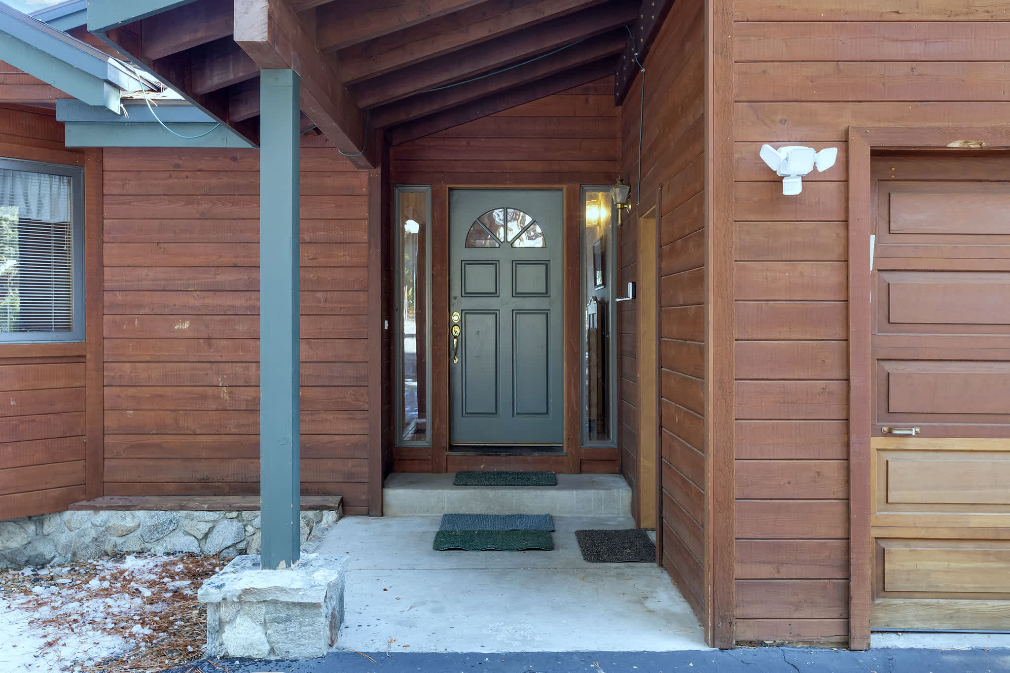 Lakeview Hideaway 3BDR for 8 w Private Hot Tub! 7