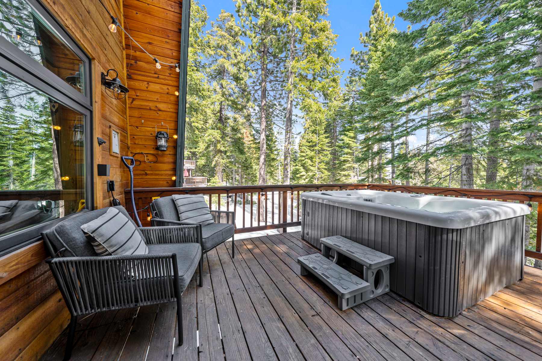 Tahoe City Retreat - For 8! 5