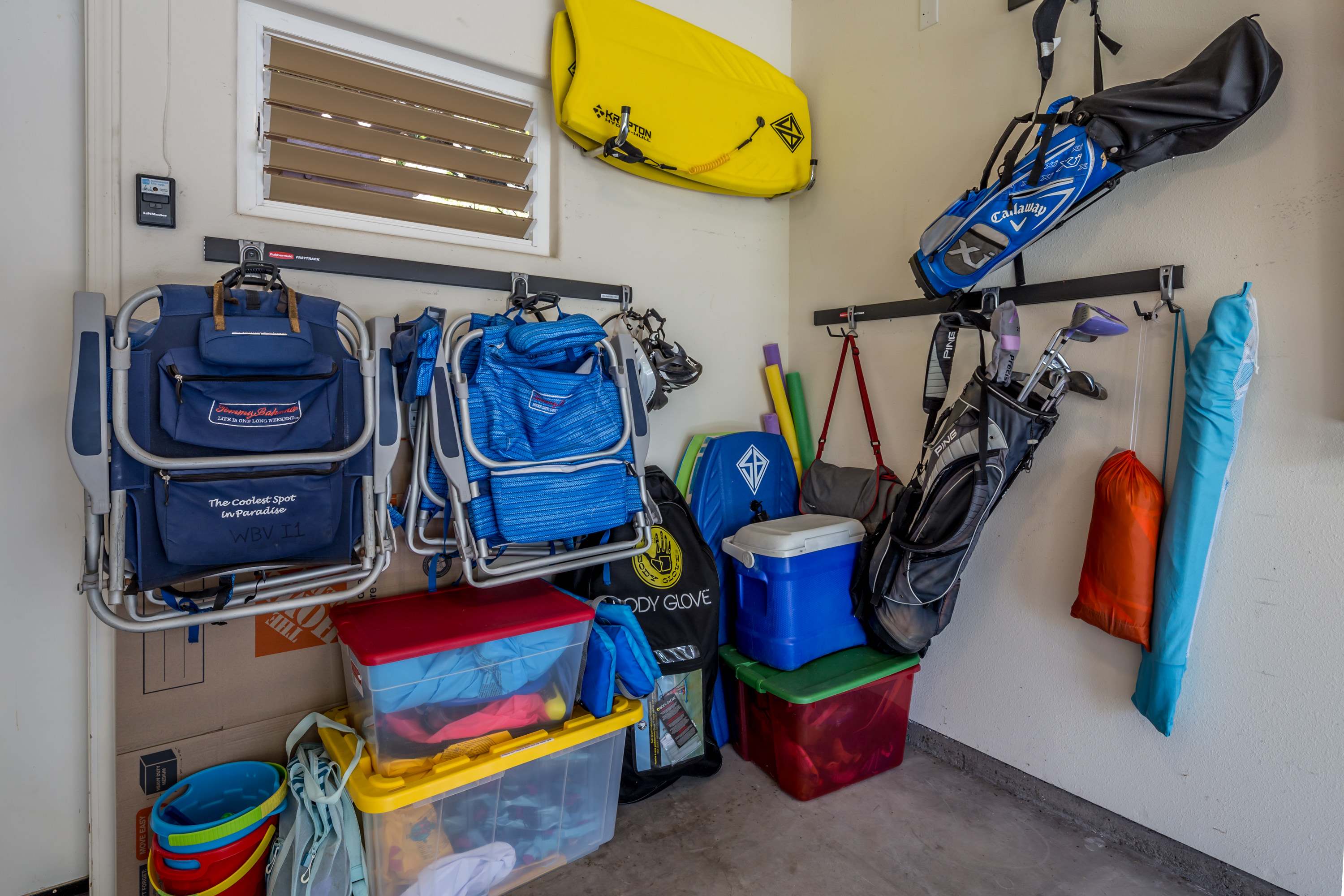 Beach equipment for your convenience