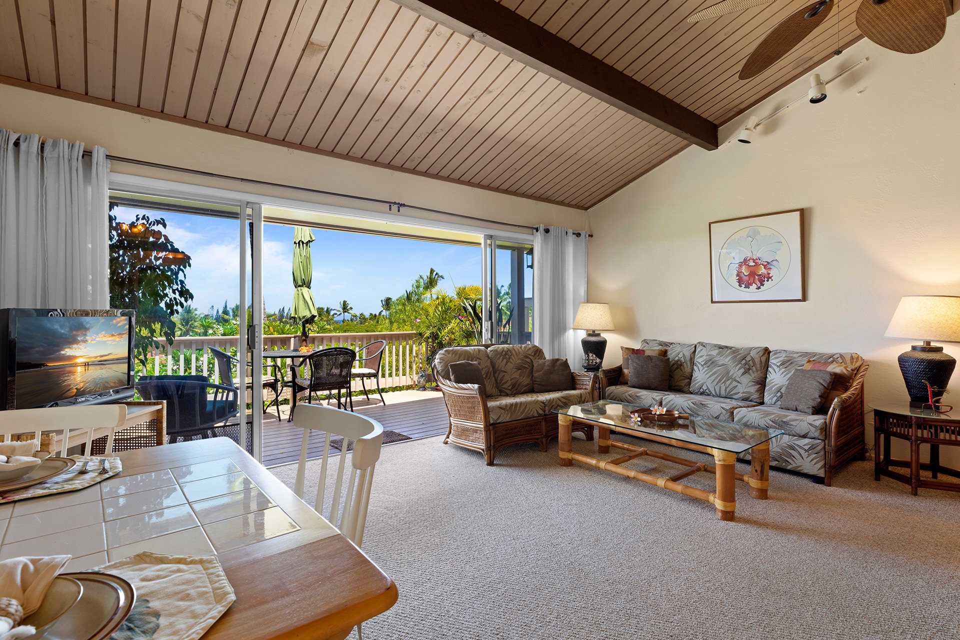 Living and dining area