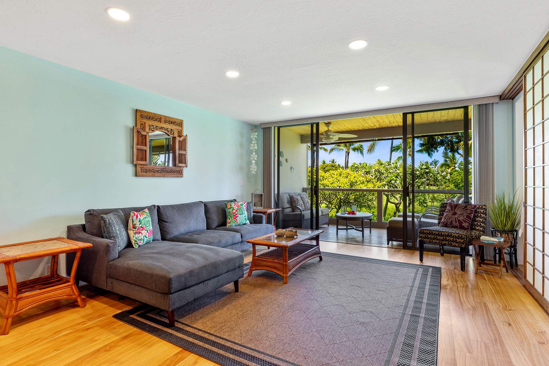 Plan Your Hawaii Vacay at Grace's Oasis!