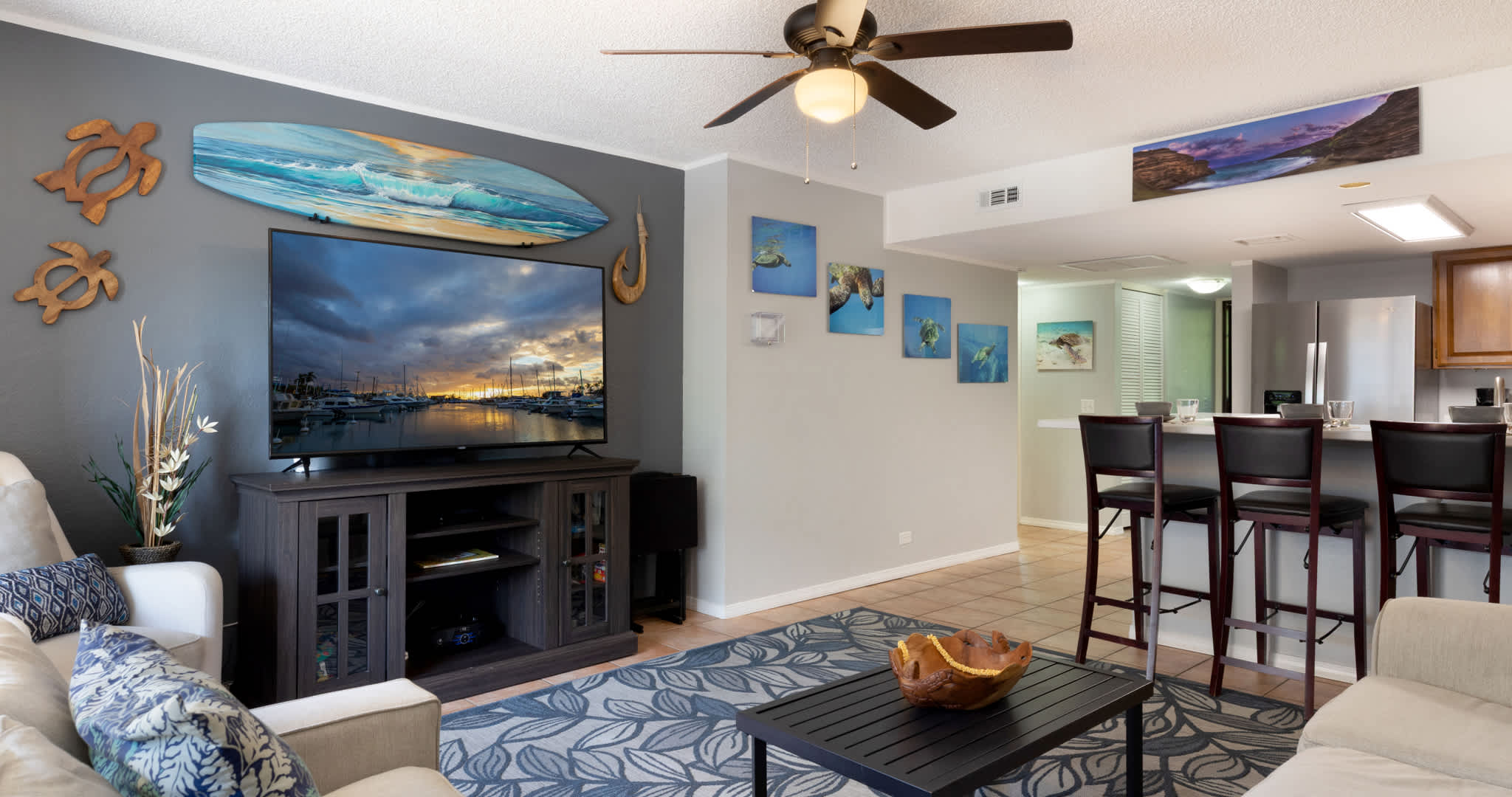 Steps from Magic Sands | Pool, Wi-Fi & Attractions