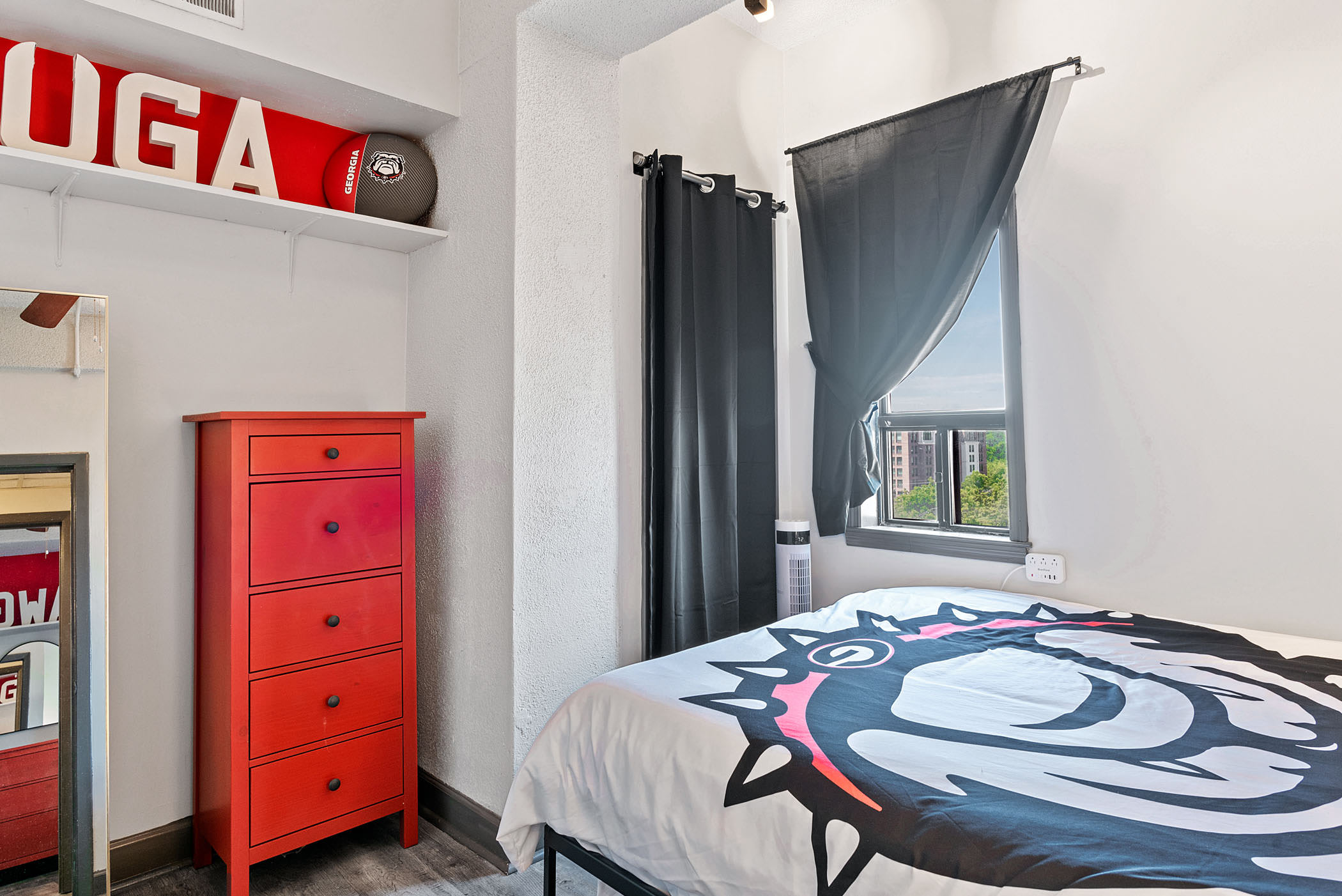 Home is Where the Arch is - Across from UGA! 2