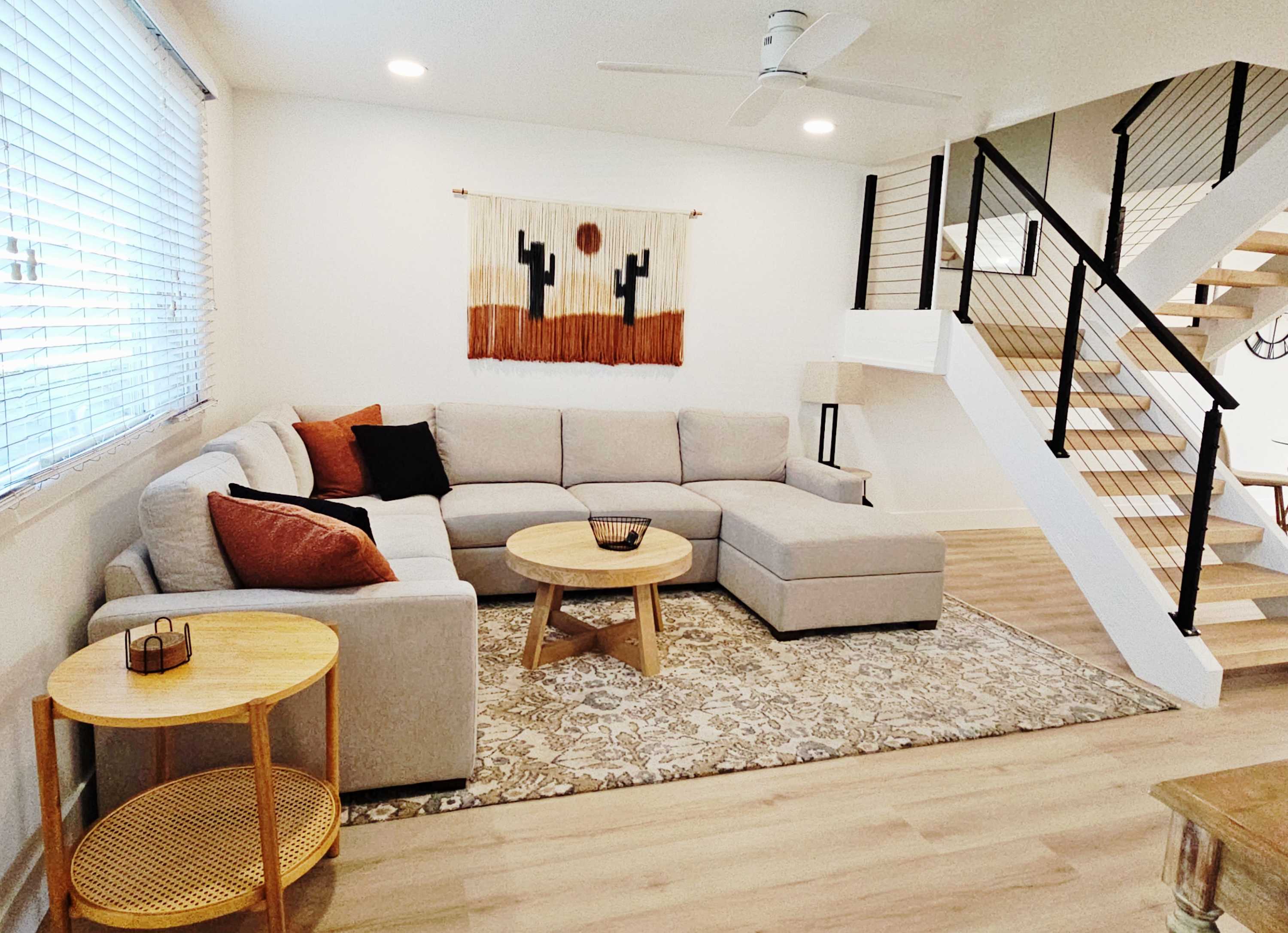 Osborn Oasis Half a mile to old town and hospital