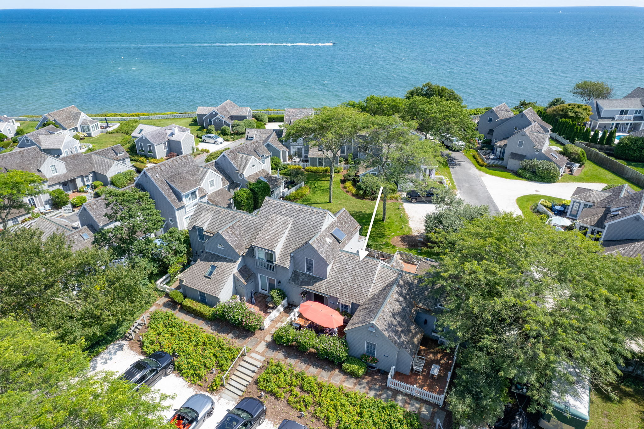 Vineyard Sound Retreat Sleeps 6! 7