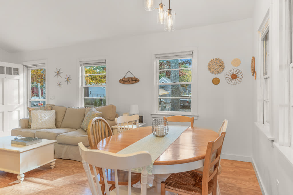 Cappawack Cottage - Charming 3 BDR with Fire Pit 2