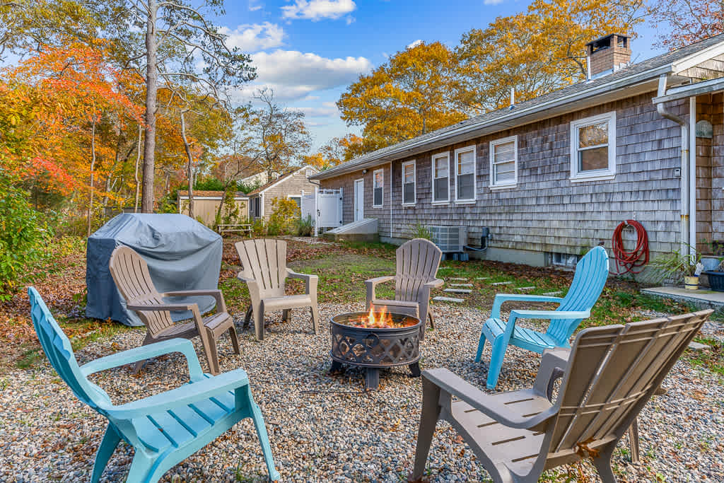 Cappawack Cottage - Charming 3 BDR with Fire Pit 3