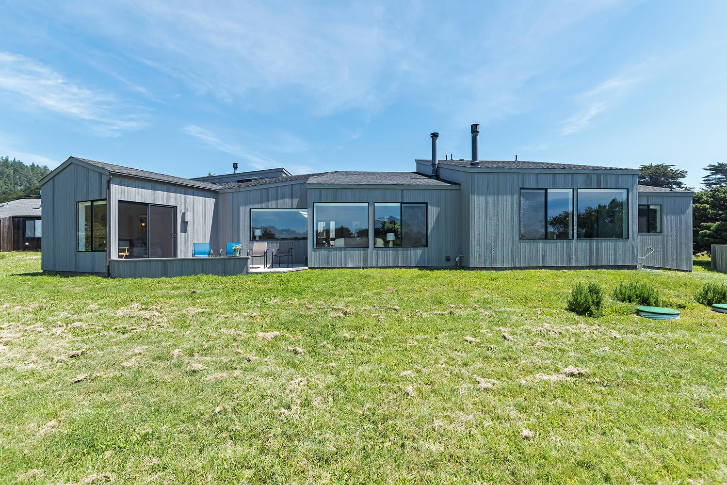 Deer View Hot Tub & Filtered Ocean Views