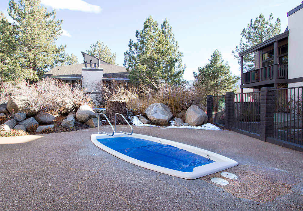 Sherwin Villas hot tub