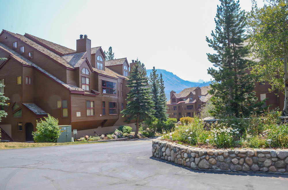 Aspen Creek #204  Near Golf, Fishing & Hiking — Mammoth Lakes, CA — vacation rental