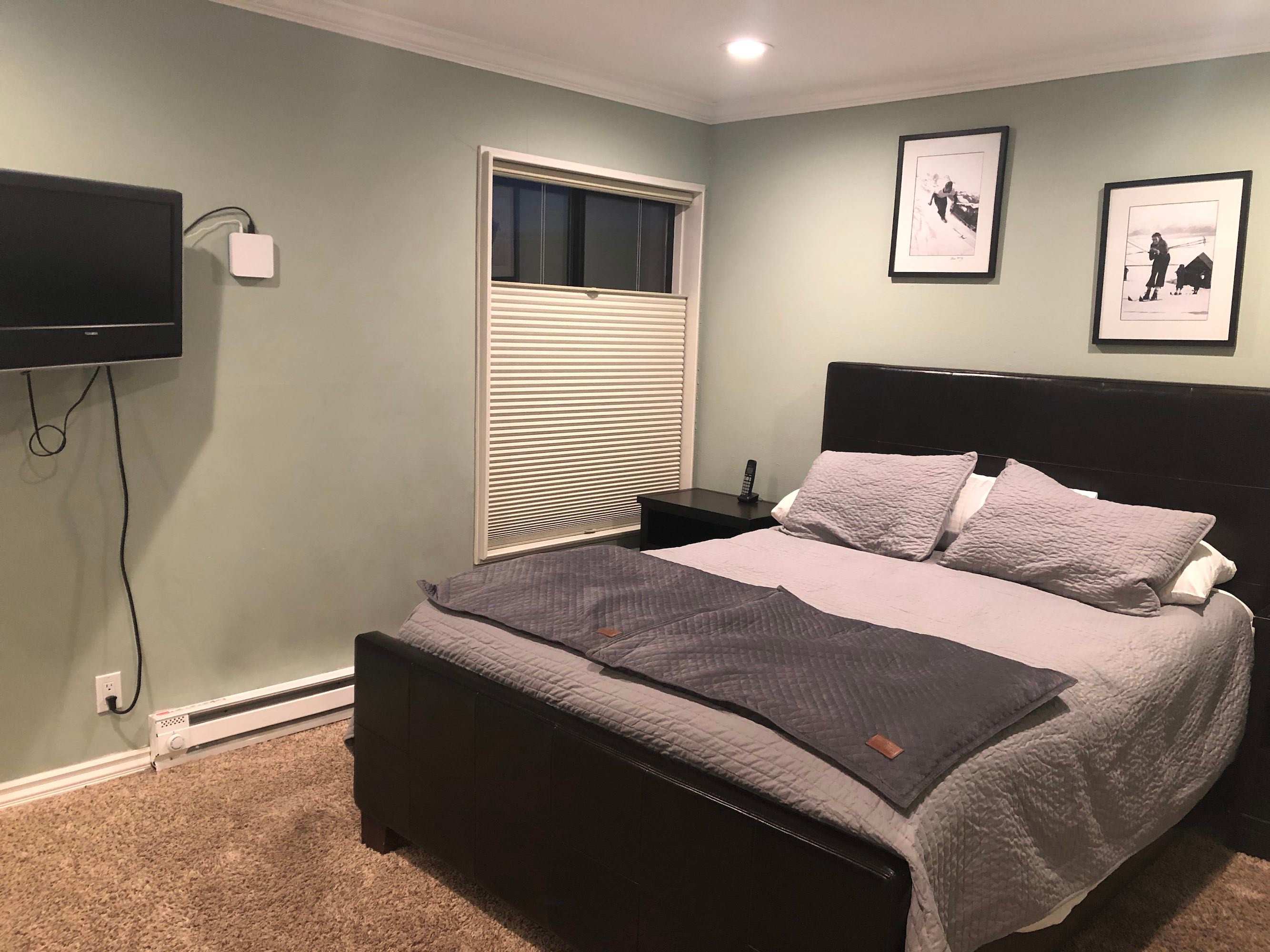 Queen bedroom