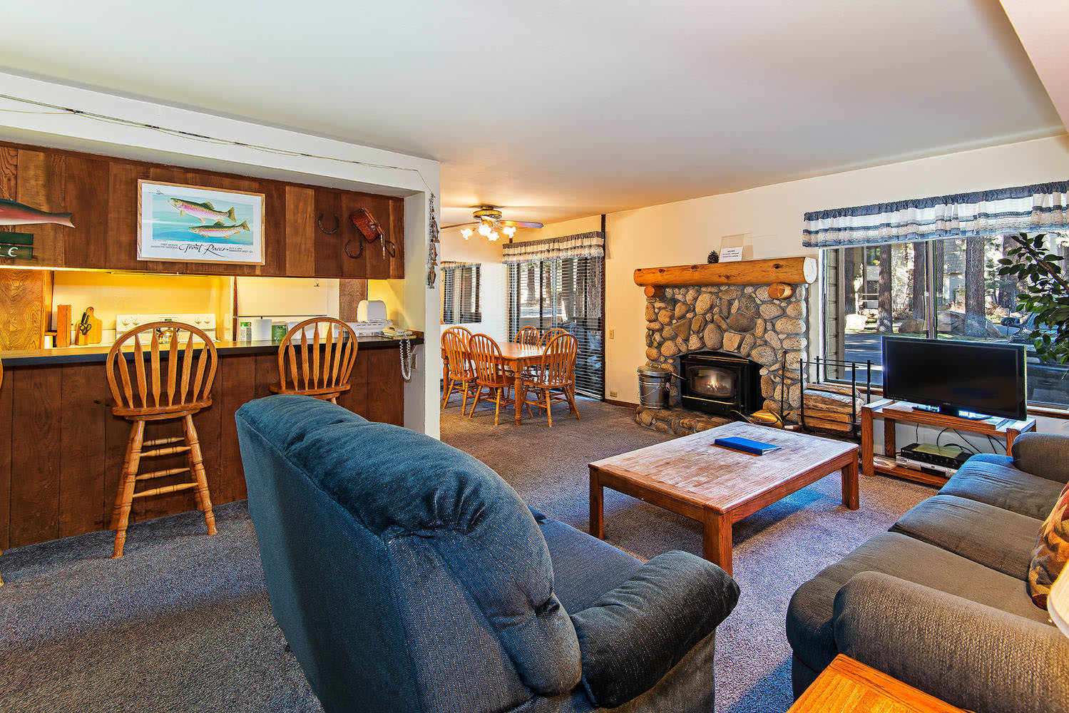 Horizons 4 - Pool & Hot Tub Access! 6