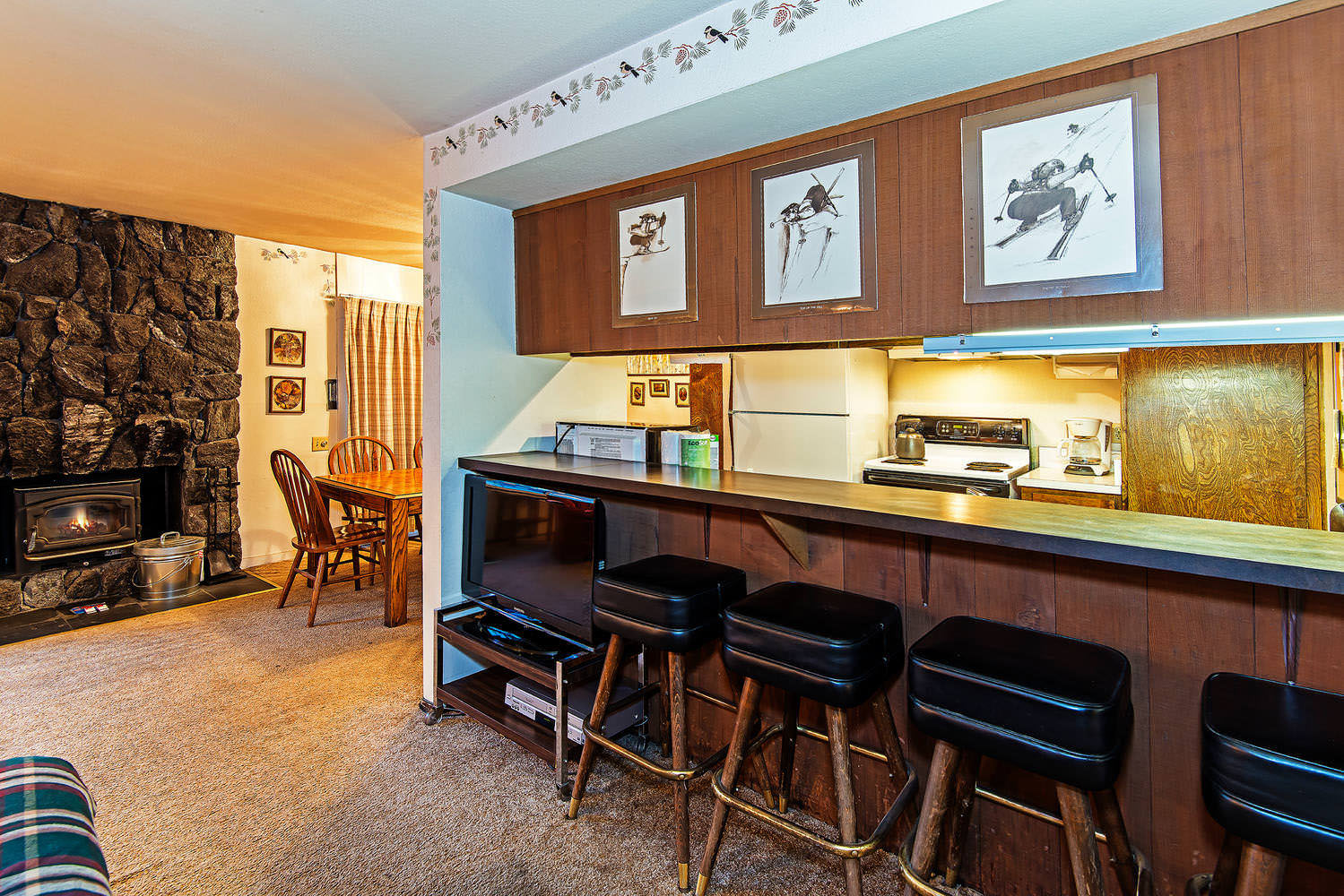 Horizons 4 - Year-Round Outdoor Activities! 5