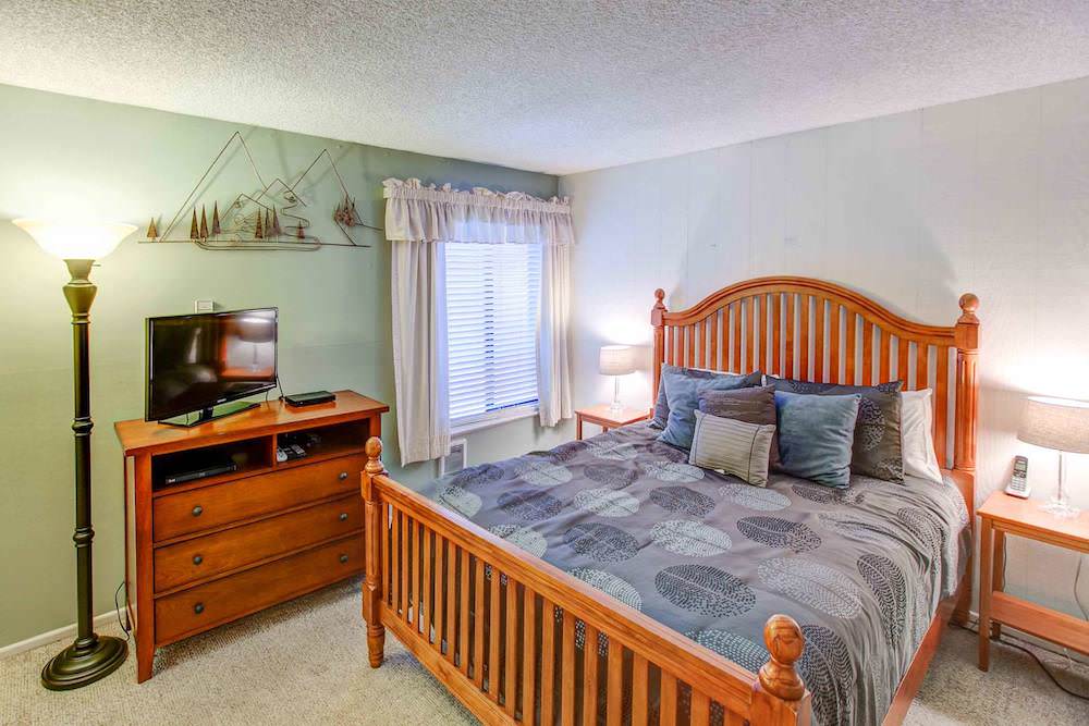 Fireside Pool Access, Hot Tub & More